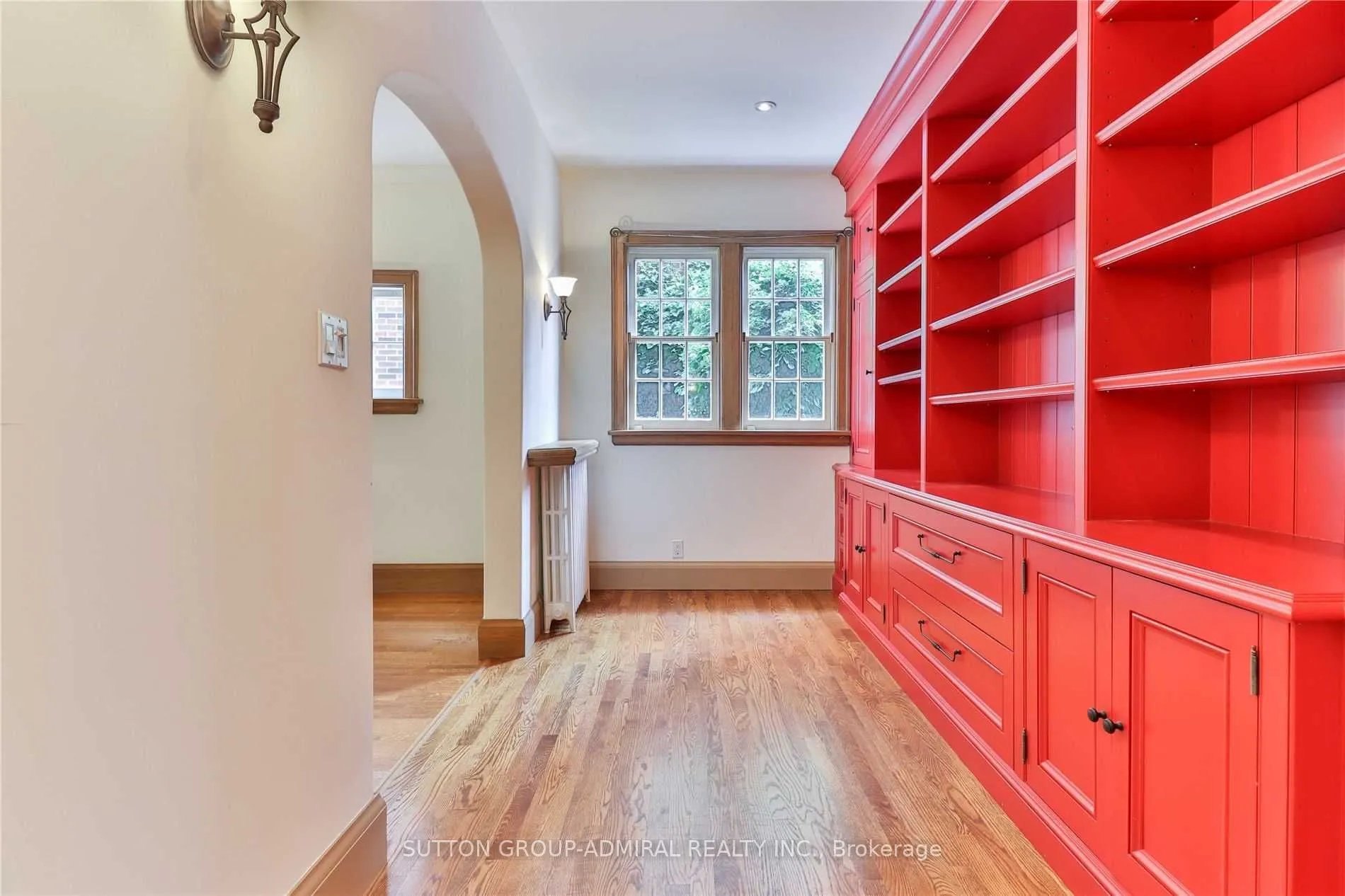 49 Hillcrest Drive