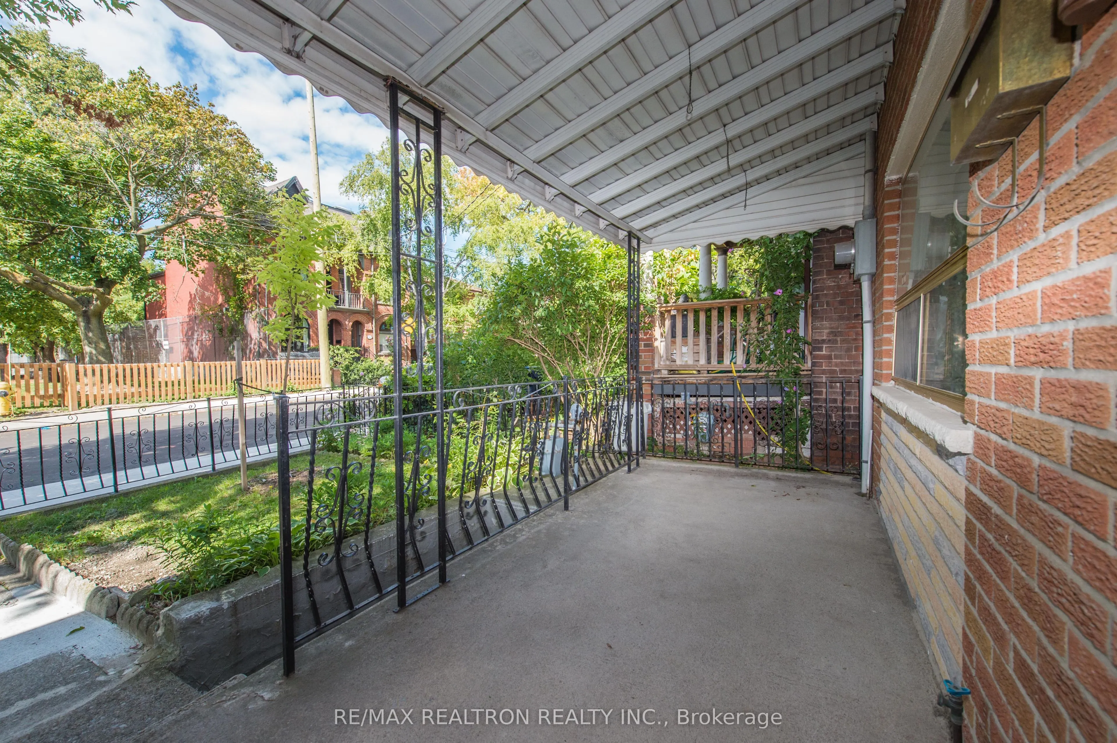 99 Euclid Avenue