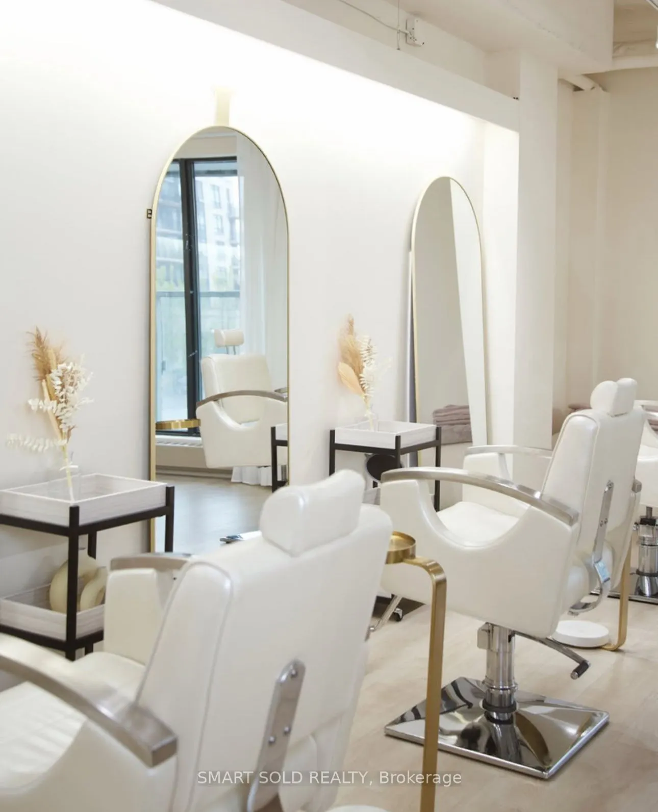 621 Sheppard Avenue E, #205