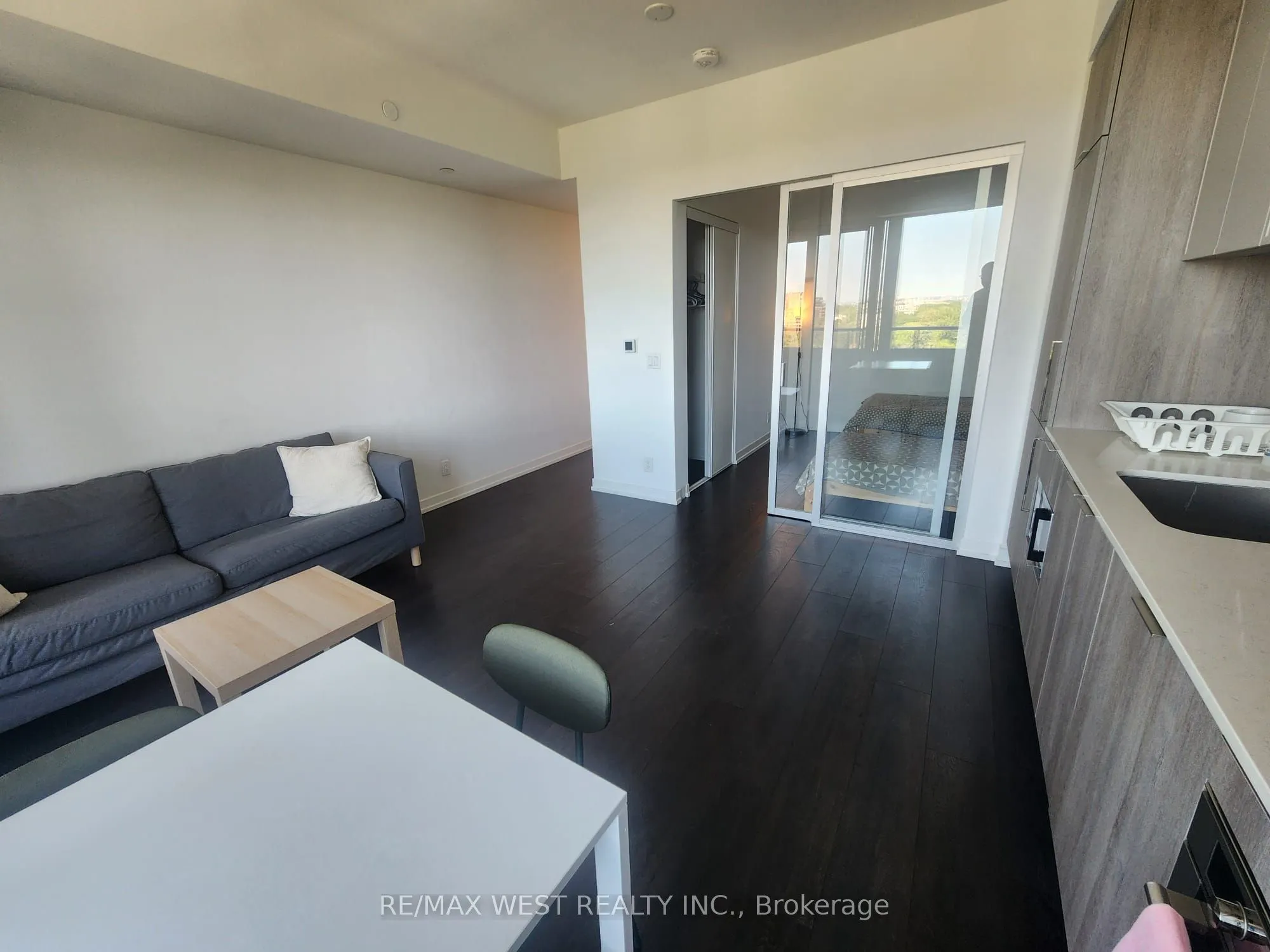 2020 Bathurst Street, #1610