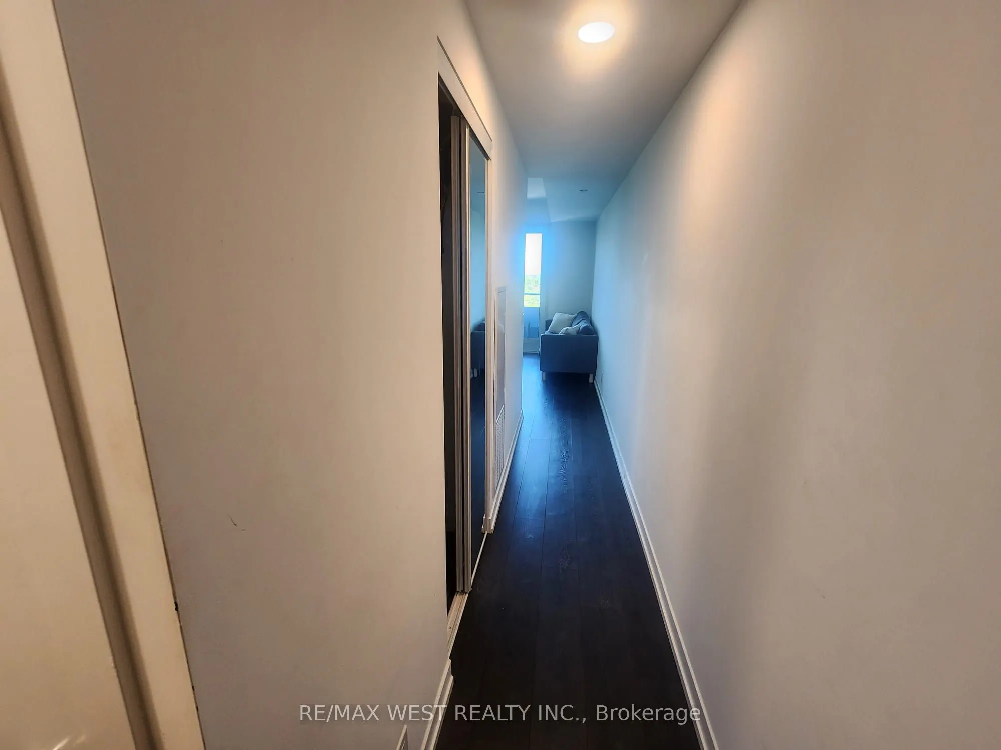 2020 Bathurst Street, #1610