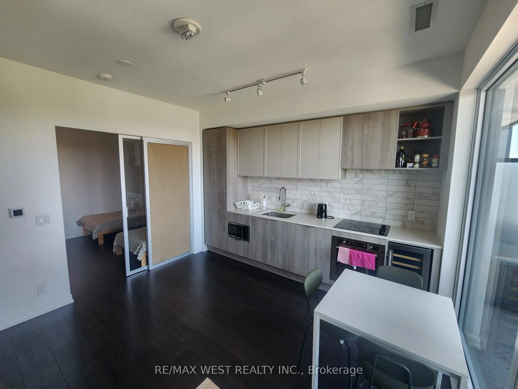2020 Bathurst Street, #1610