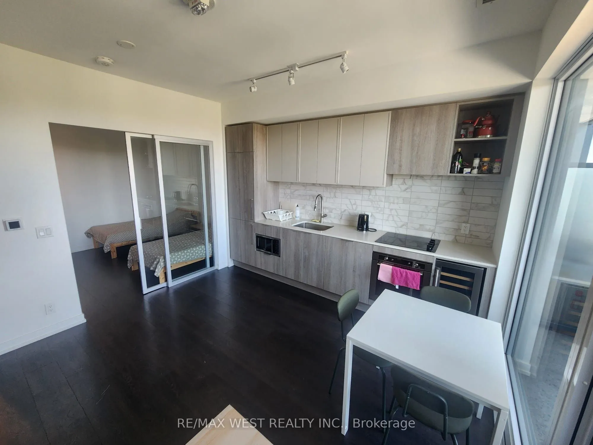 2020 Bathurst Street, #1610