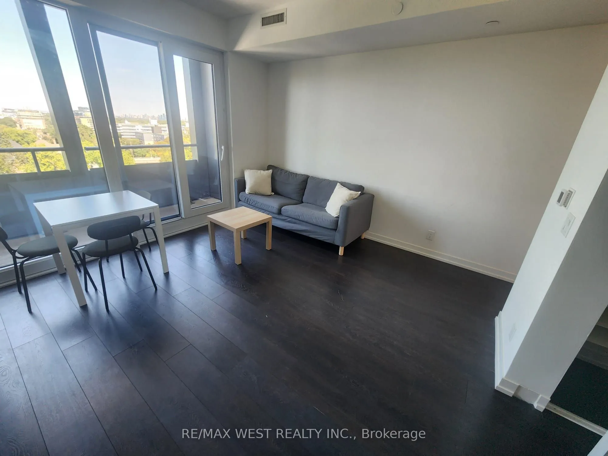 2020 Bathurst Street, #1610