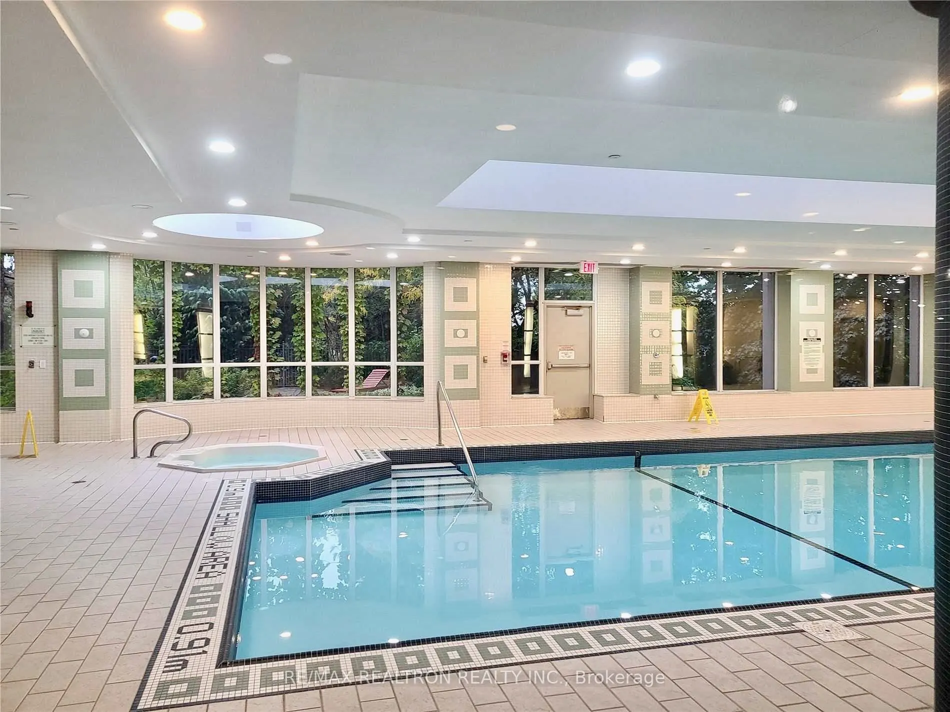 15 Northtown Way, #2316
