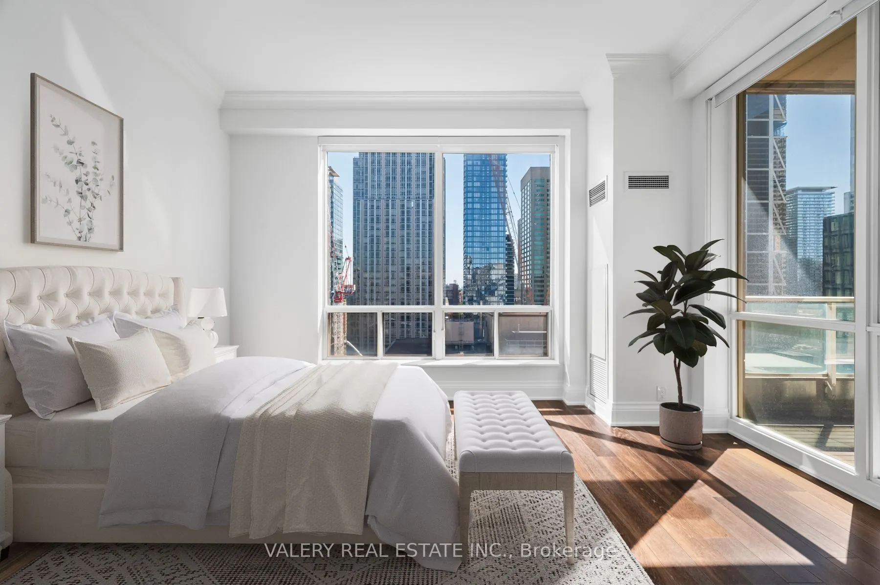 61 Yorkville Avenue, #16D