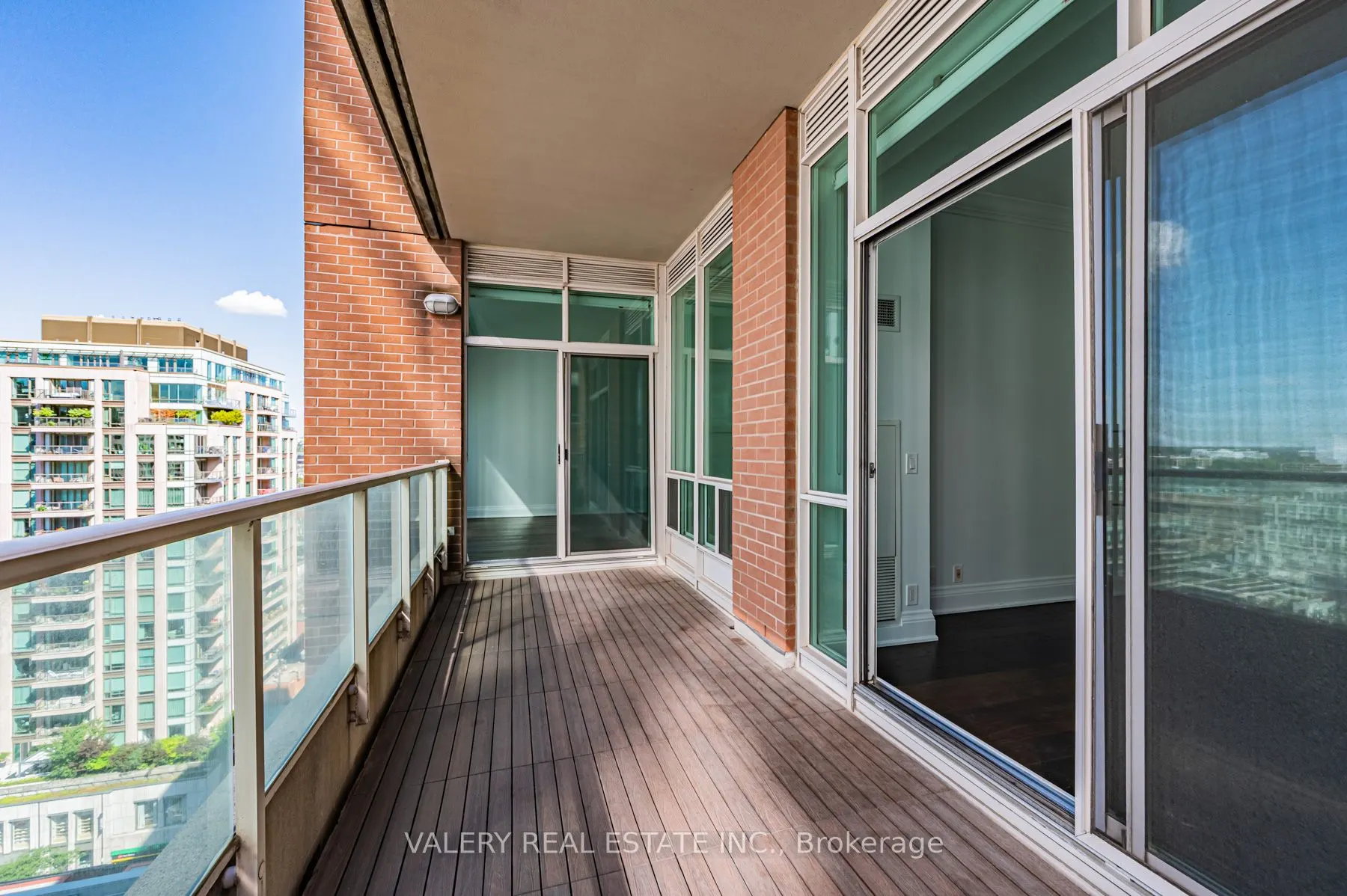 61 Yorkville Avenue, #16D