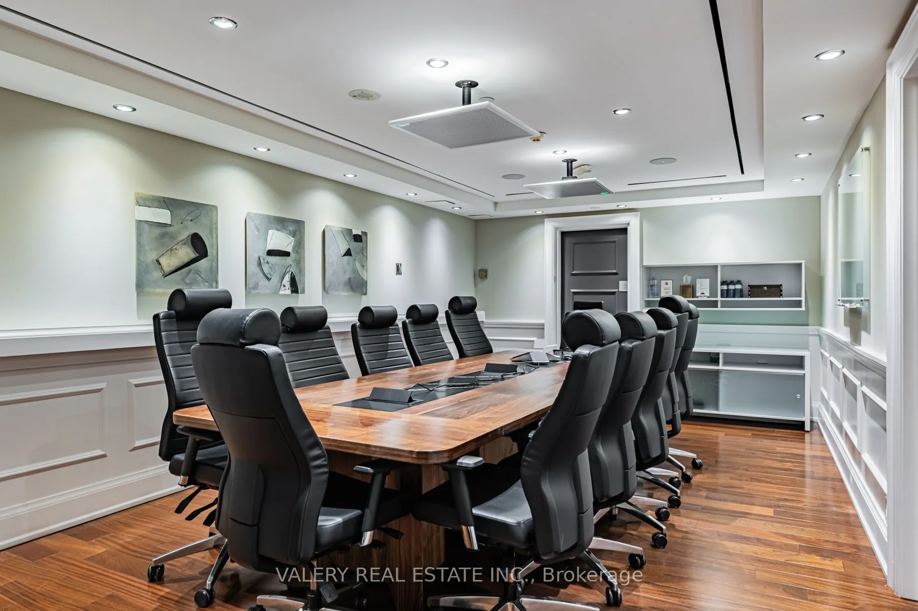 61 Yorkville Avenue, #16D