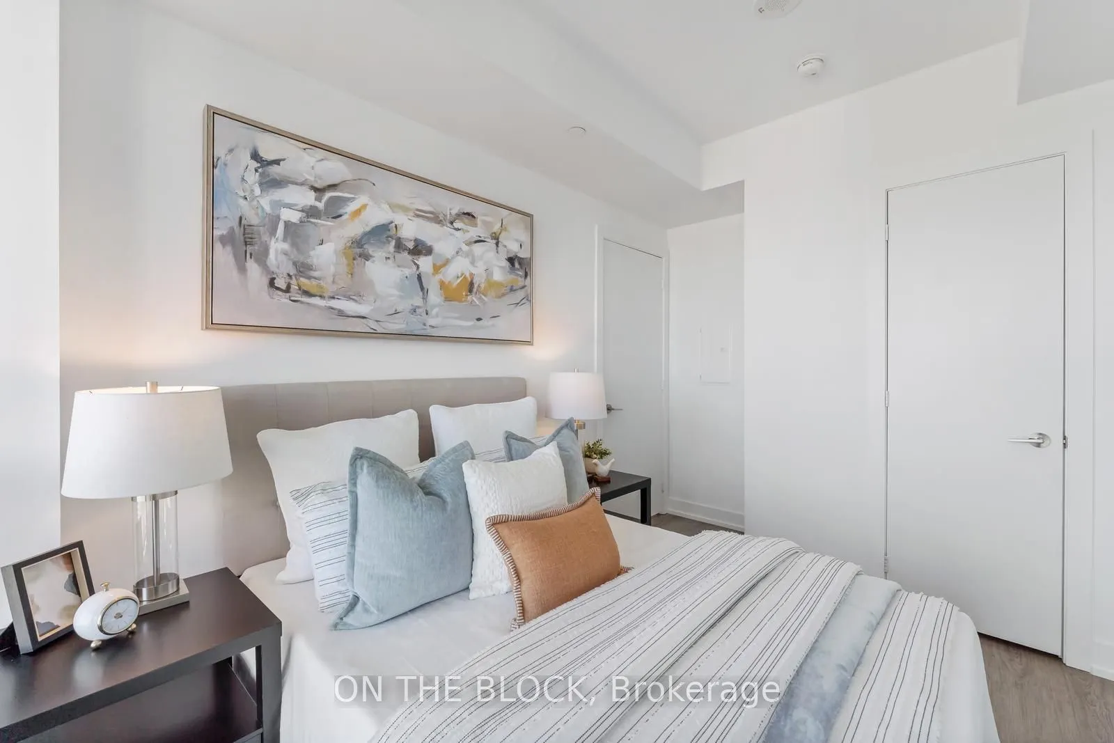 7 Grenville Street, #5307