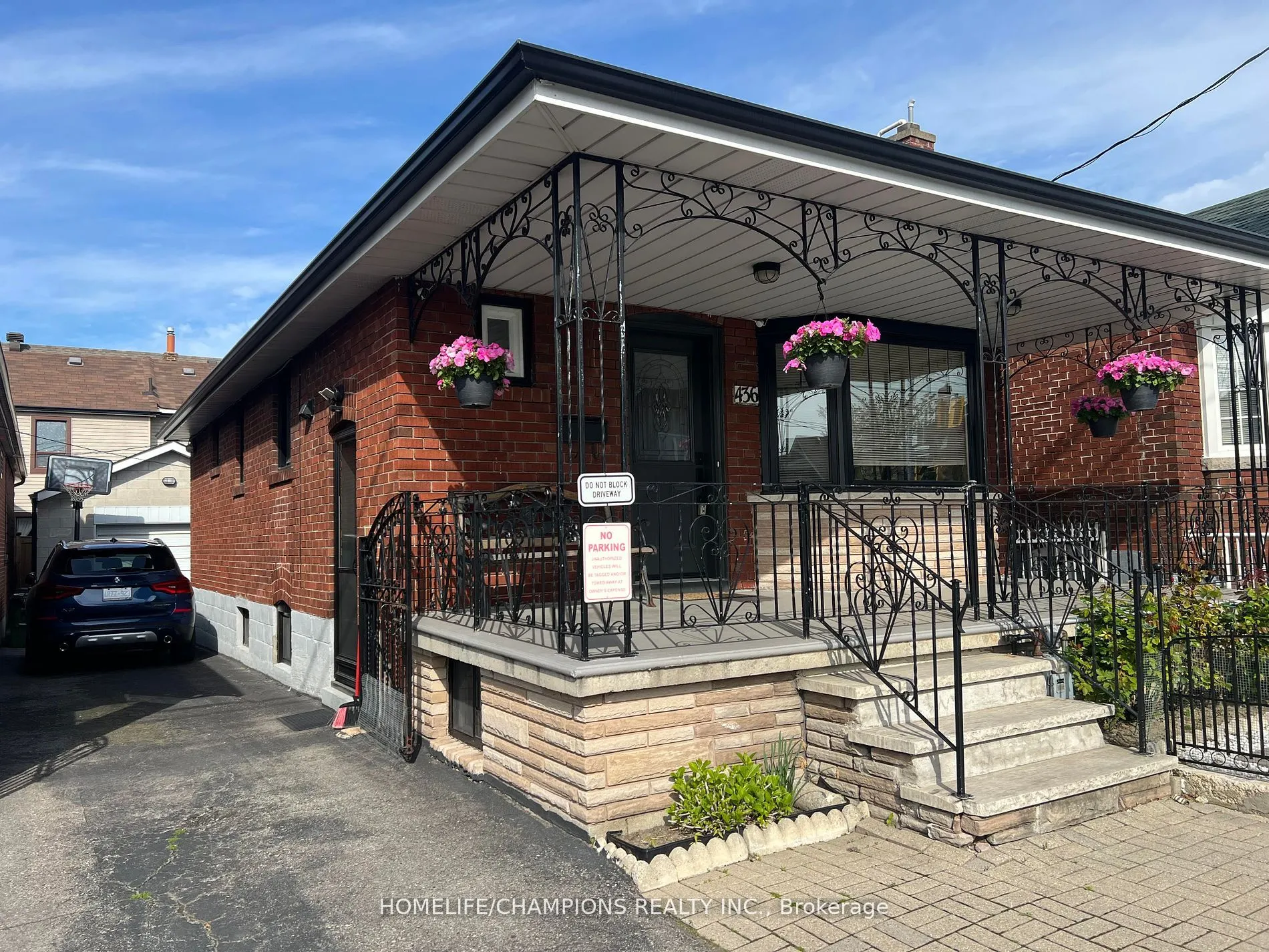 436 Oakwood Avenue