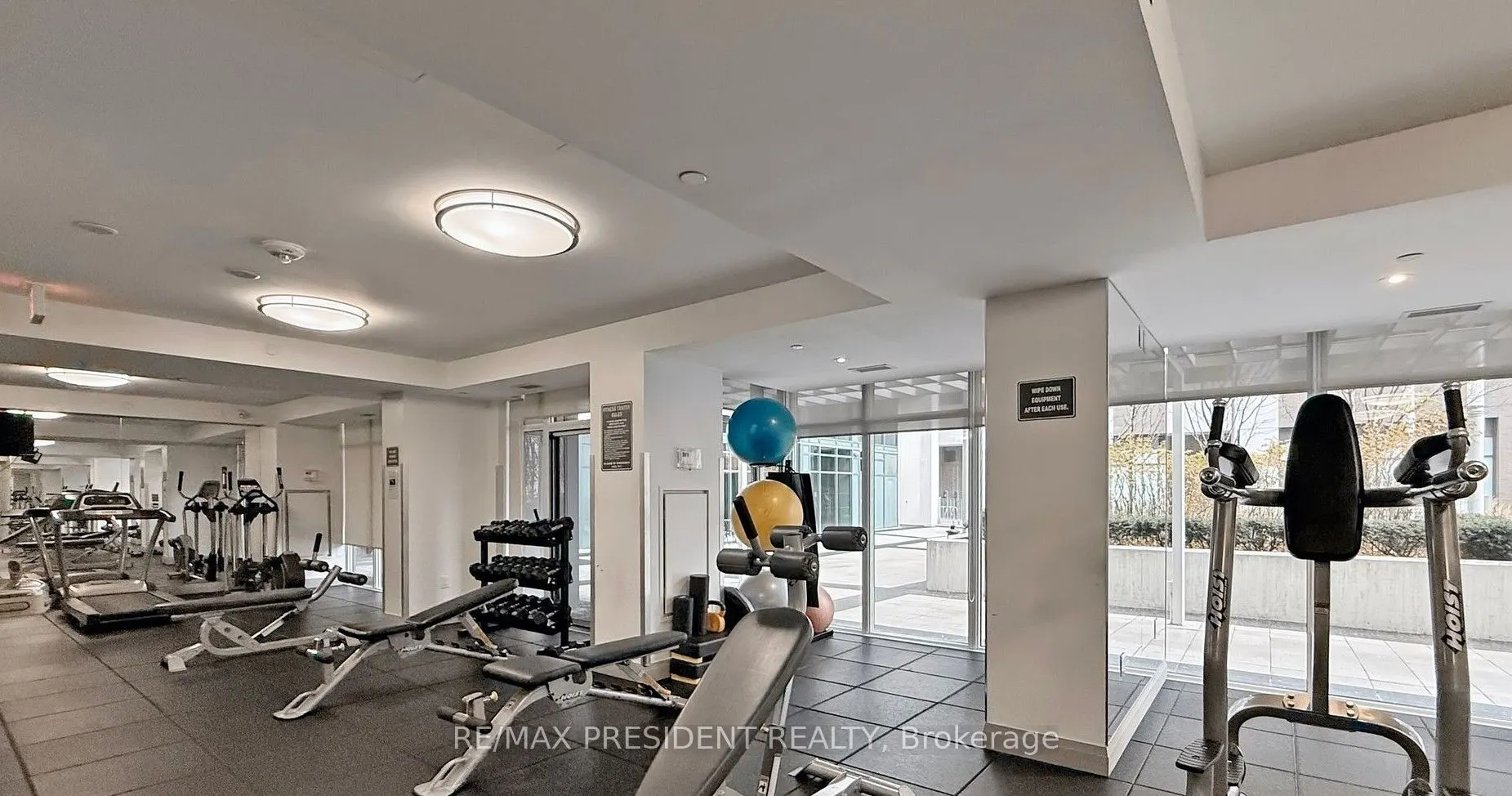 400 Adelaide Street E, #1708