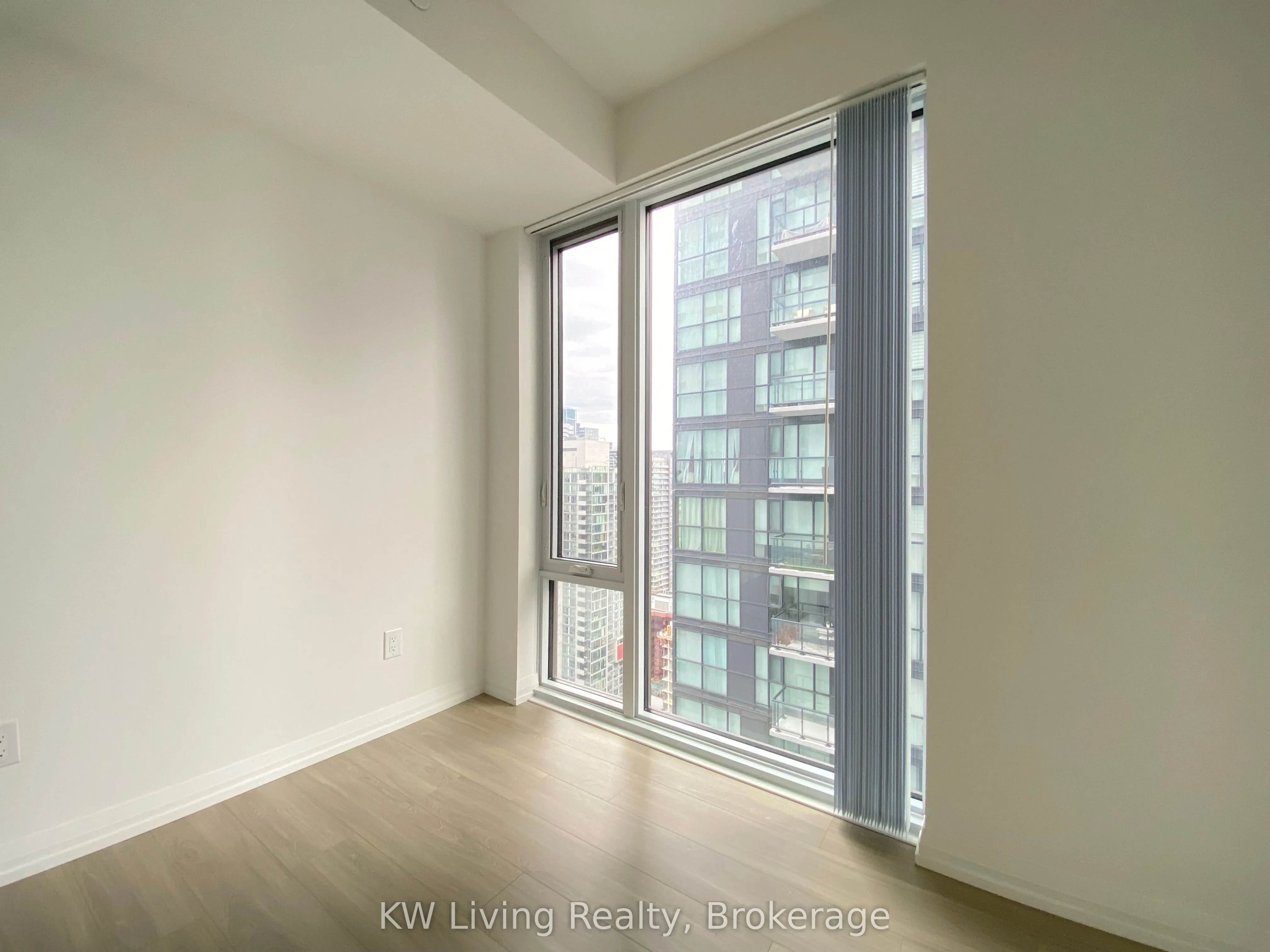 8 Widmer Street, #3803
