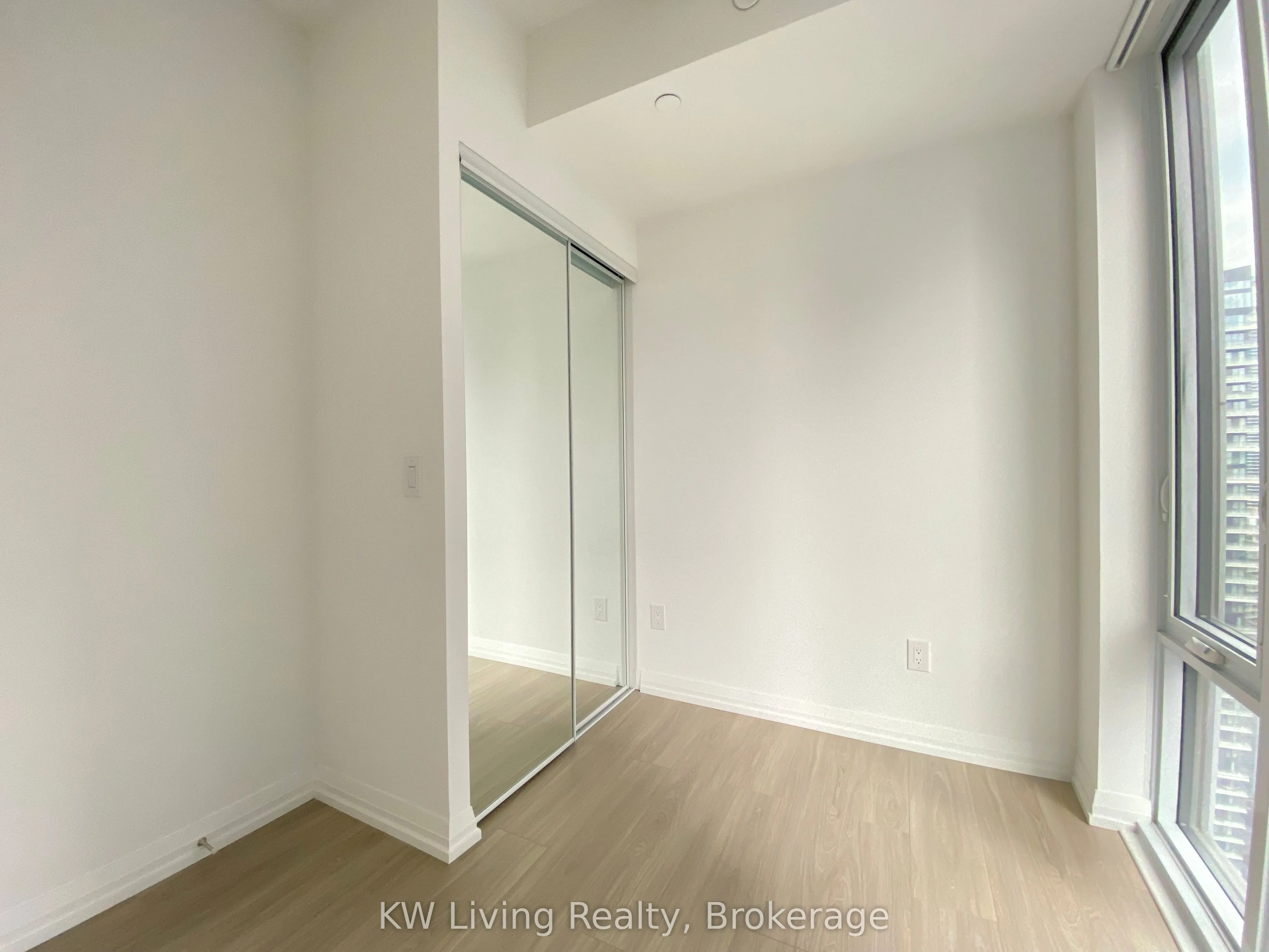 8 Widmer Street, #3803