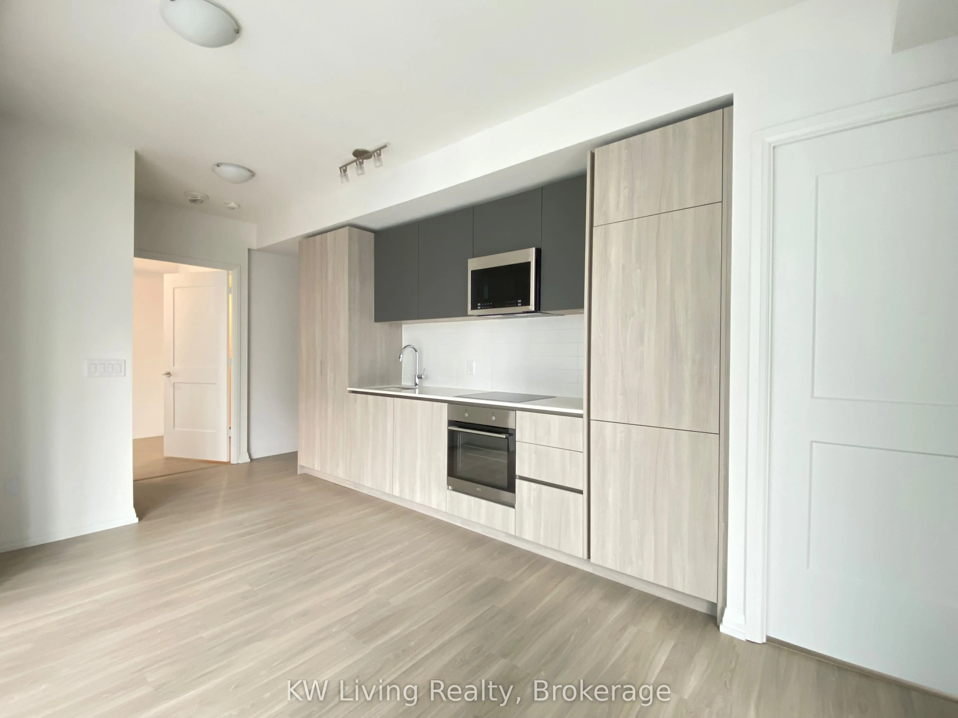 8 Widmer Street, #3803