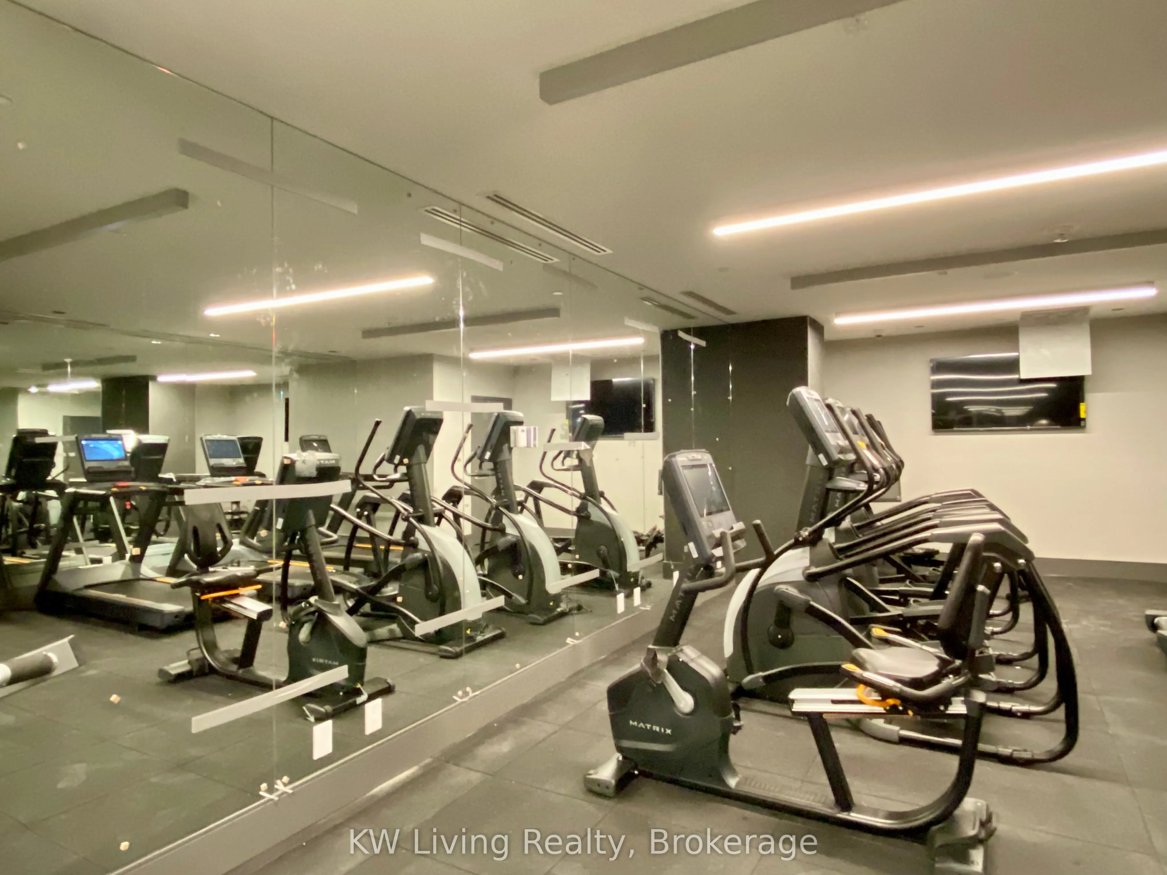 8 Widmer Street, #3803