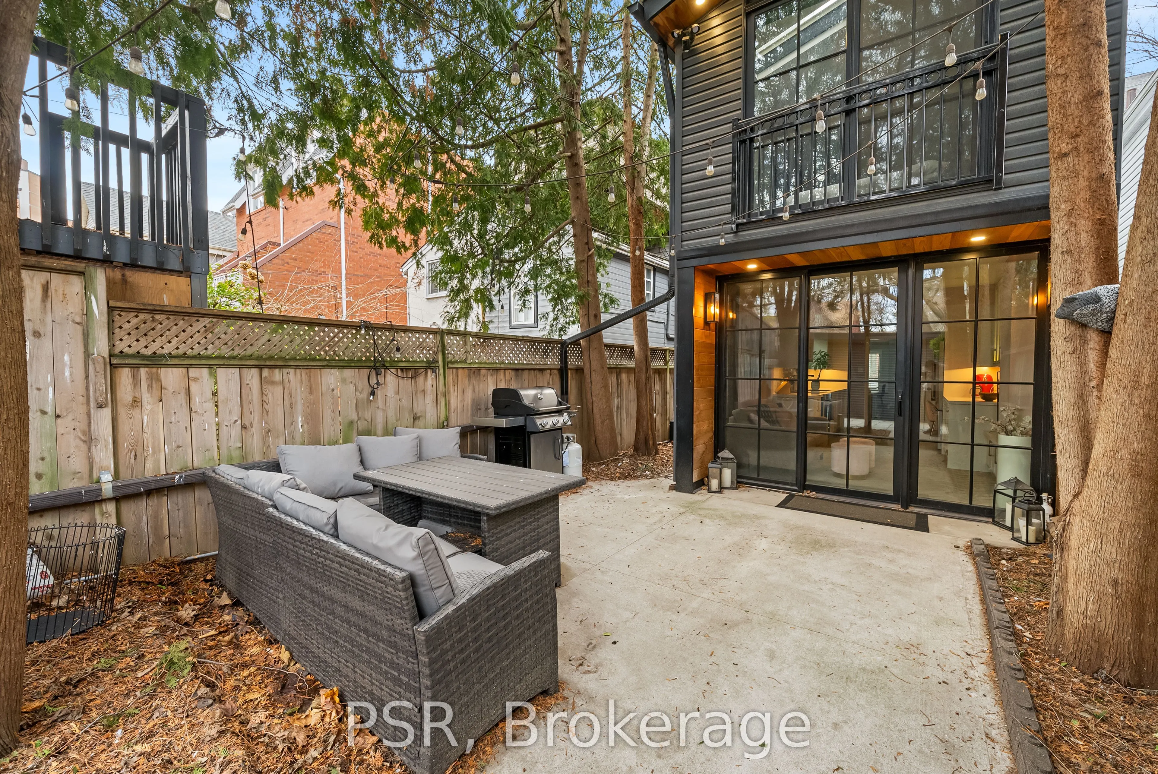 105 Seaton Street