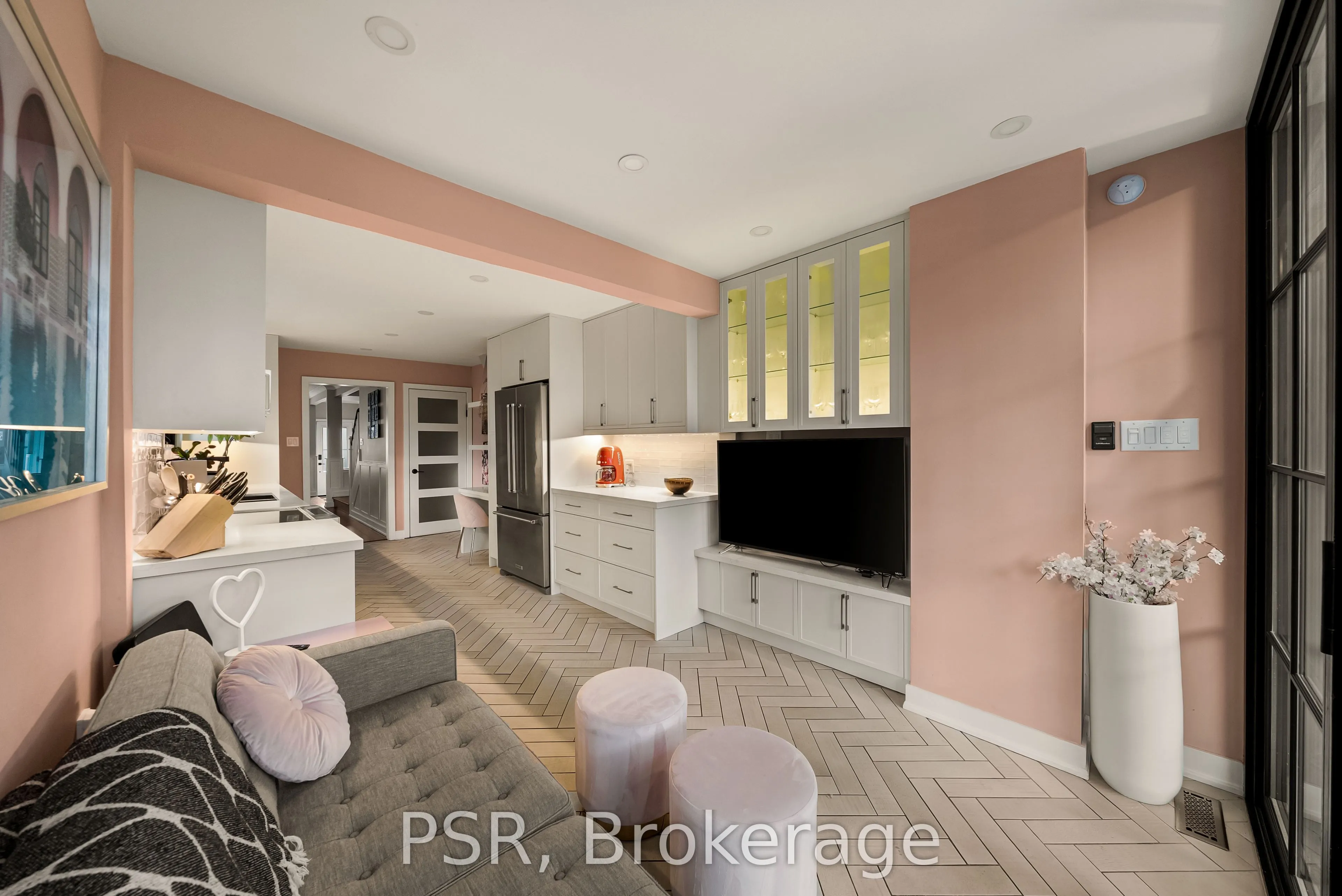 105 Seaton Street