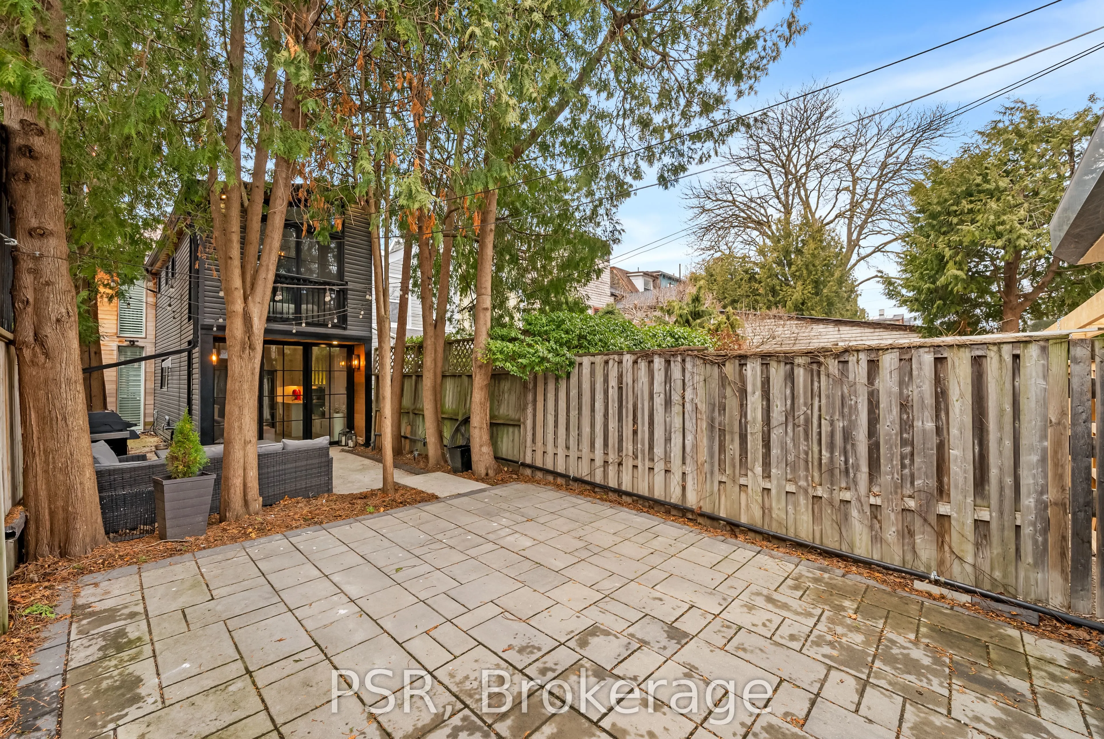 105 Seaton Street