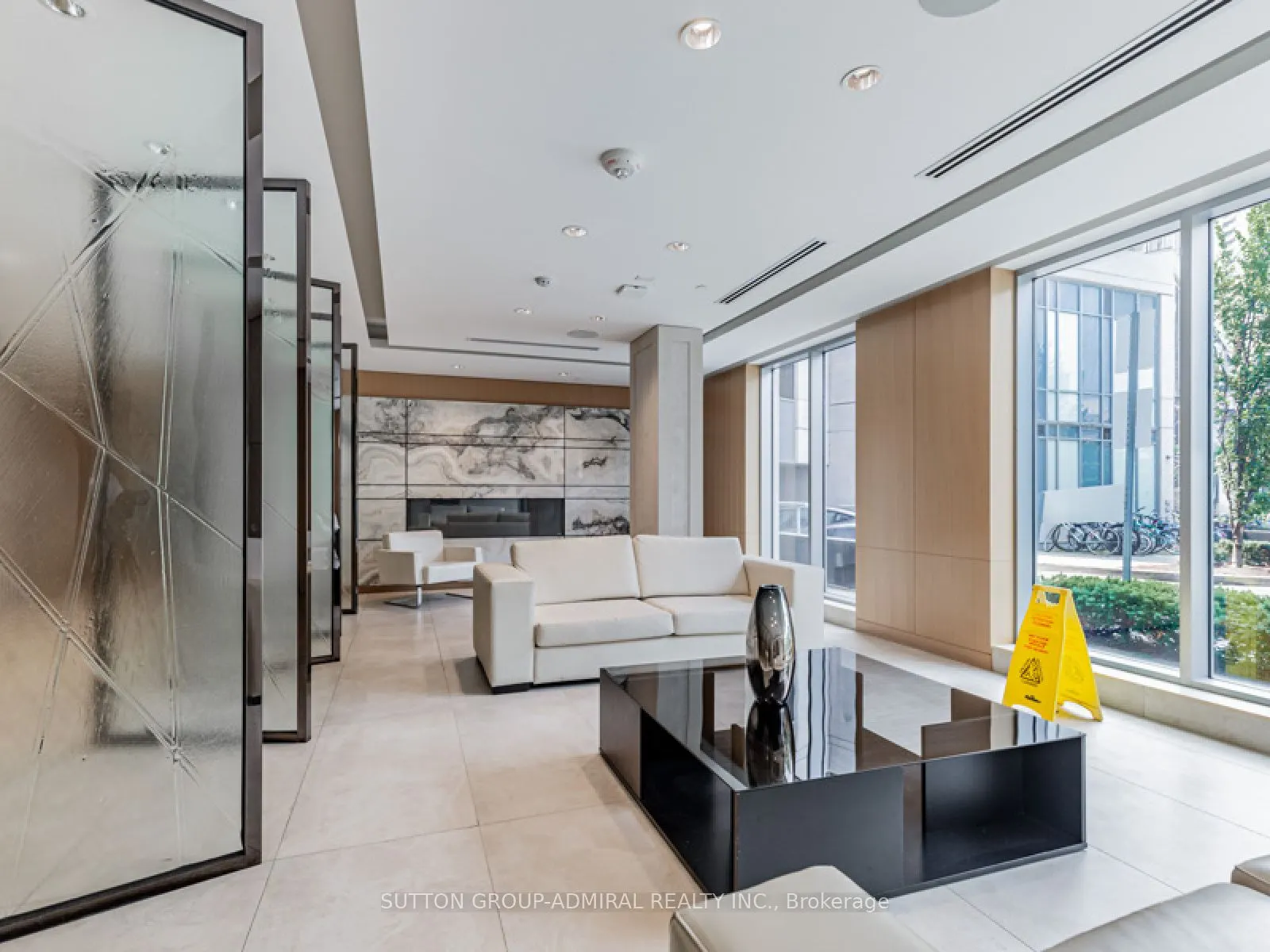 120 Harrison Garden Boulevard, #733