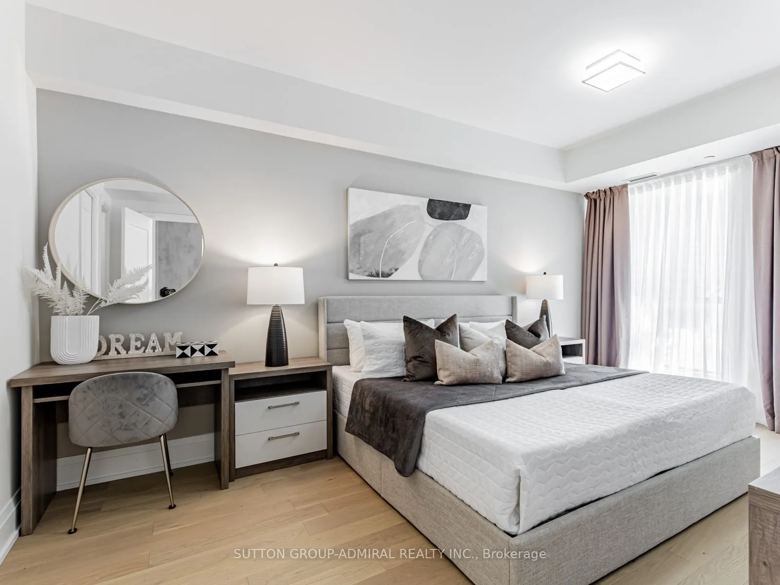 120 Harrison Garden Boulevard, #733