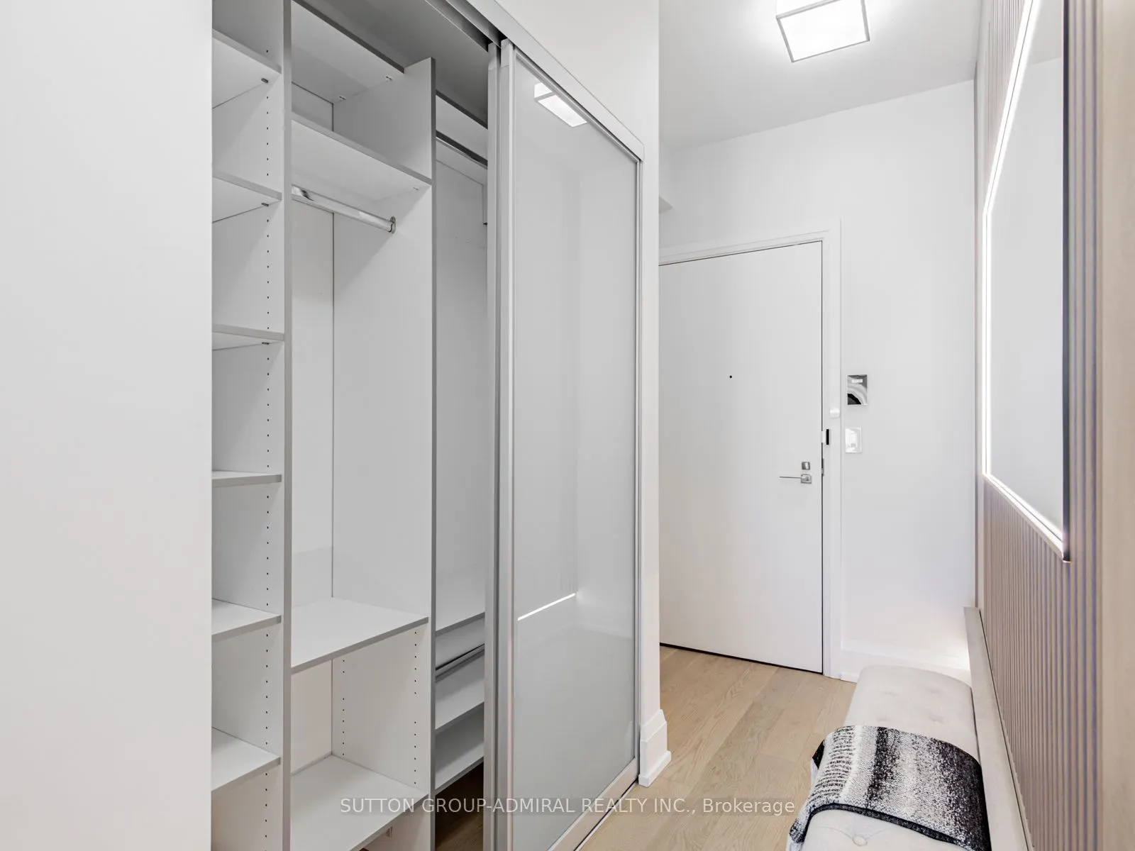 120 Harrison Garden Boulevard, #733