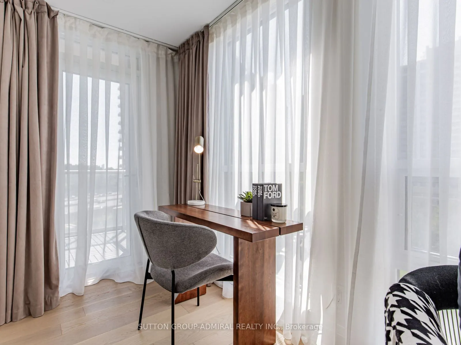 120 Harrison Garden Boulevard, #733