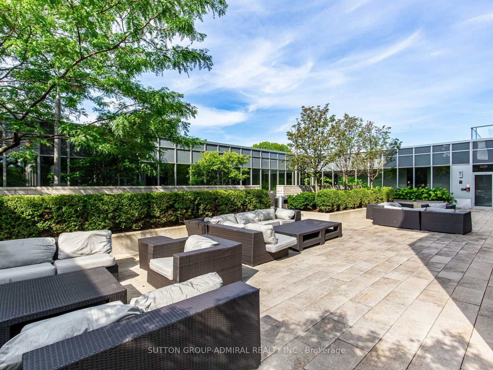120 Harrison Garden Boulevard, #733