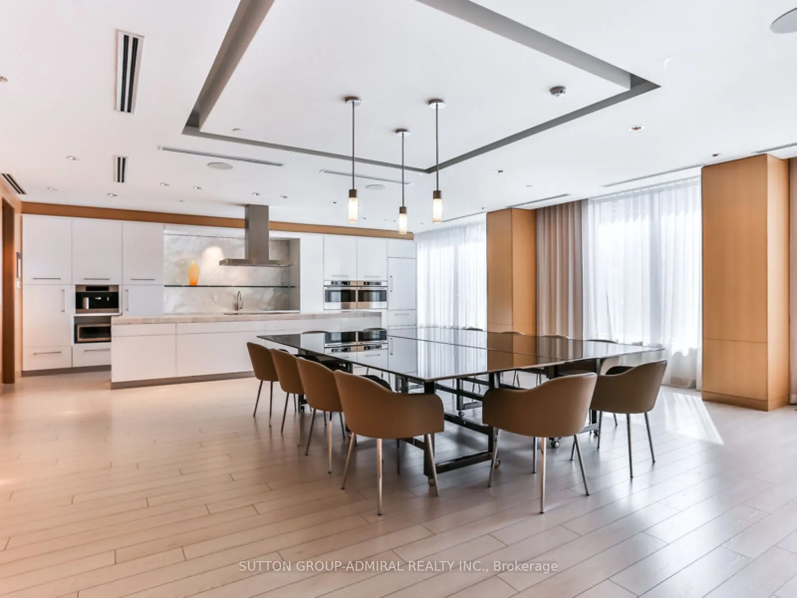 120 Harrison Garden Boulevard, #733