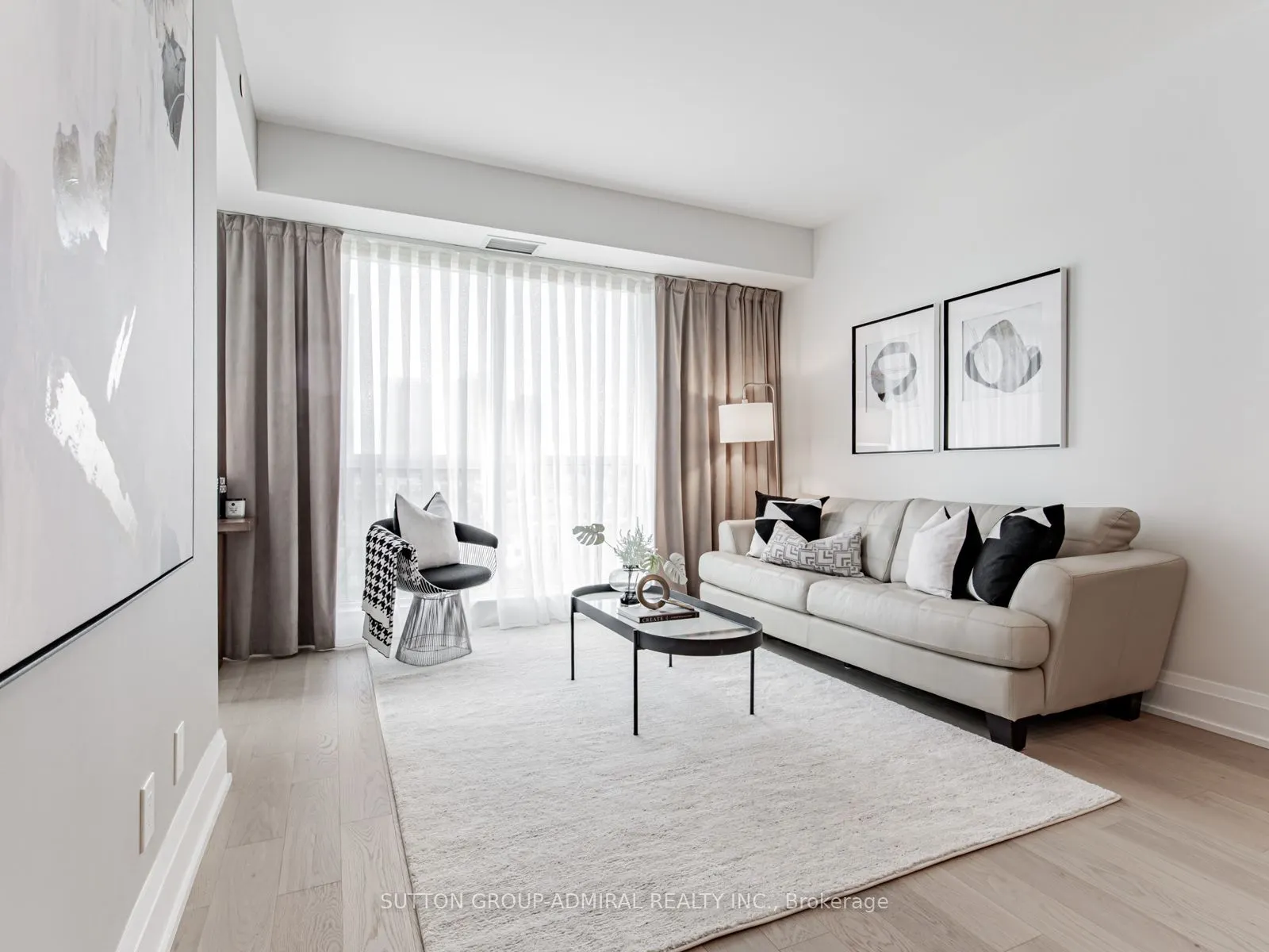 120 Harrison Garden Boulevard, #733