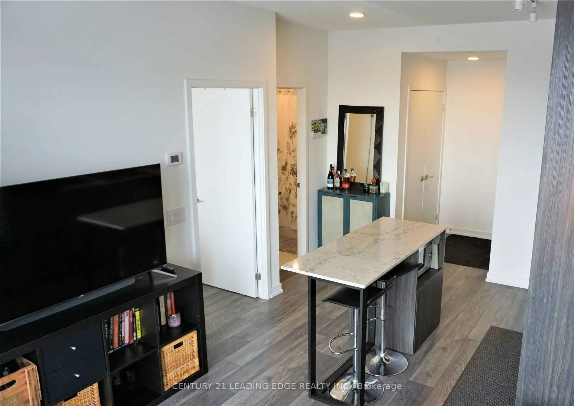 225 Sumach Street, #2510