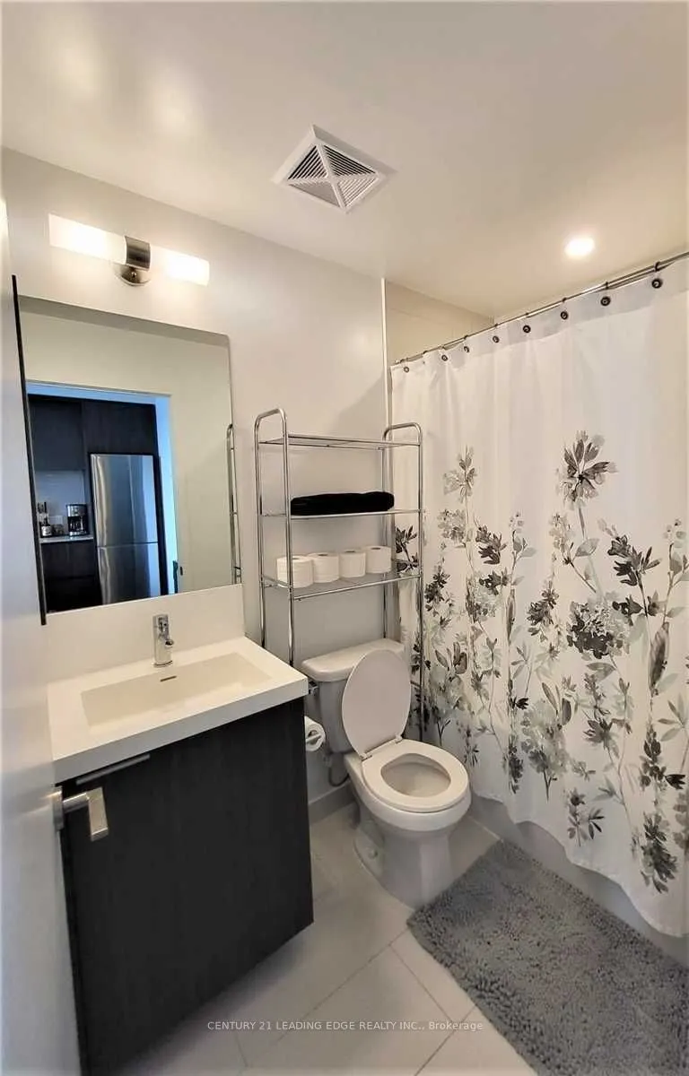 225 Sumach Street, #2510