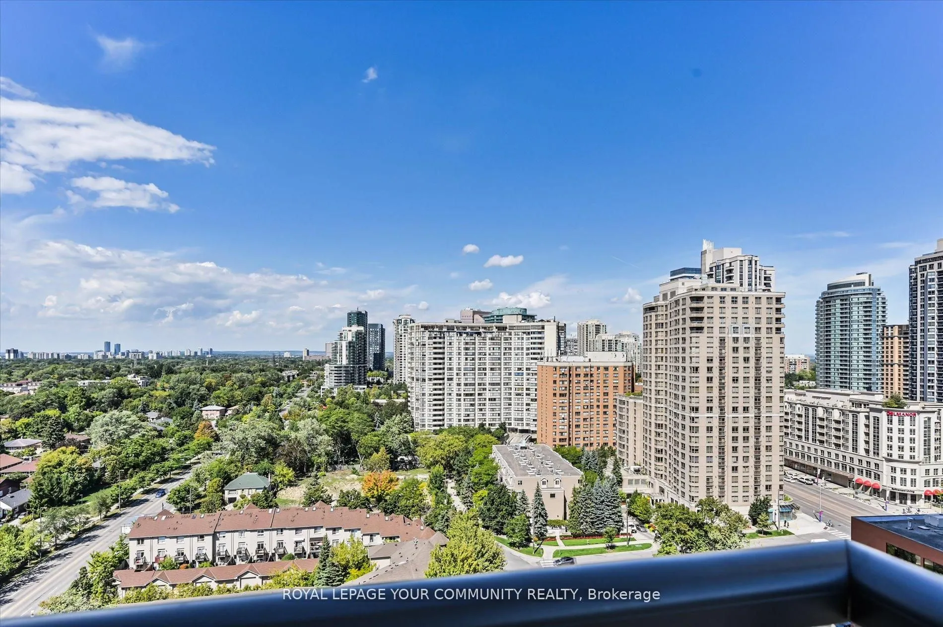 68 Canterbury Place, #1909