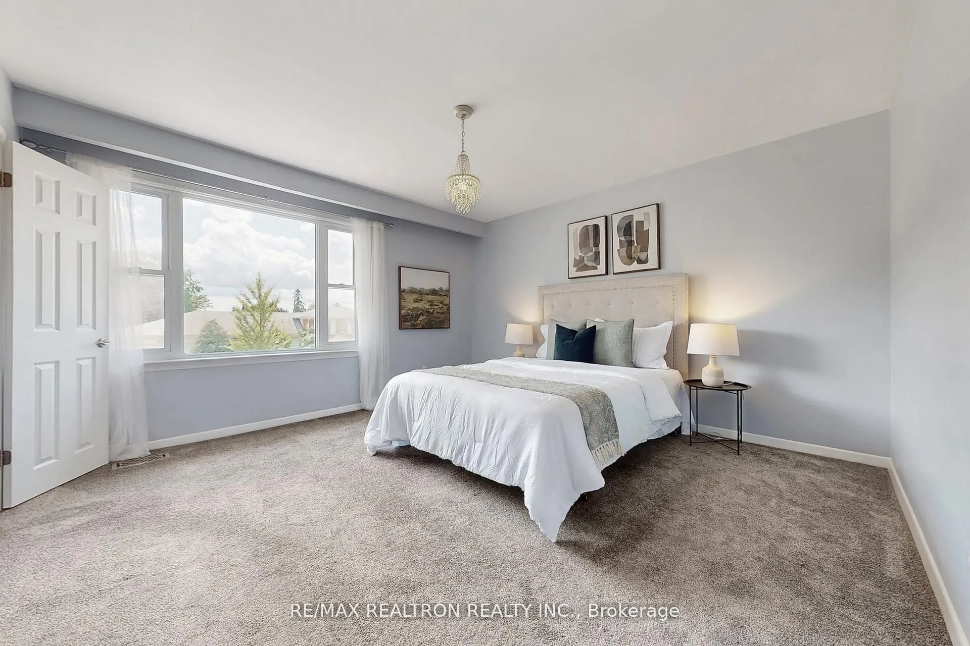 87 Valentine Drive