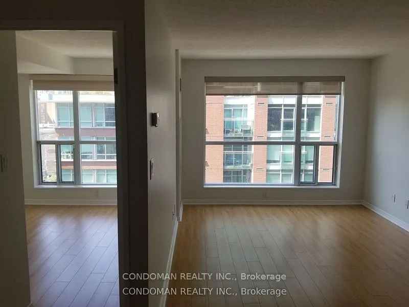 230 King Street E, #909