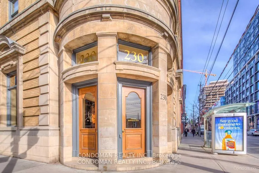 230 King Street E, #909