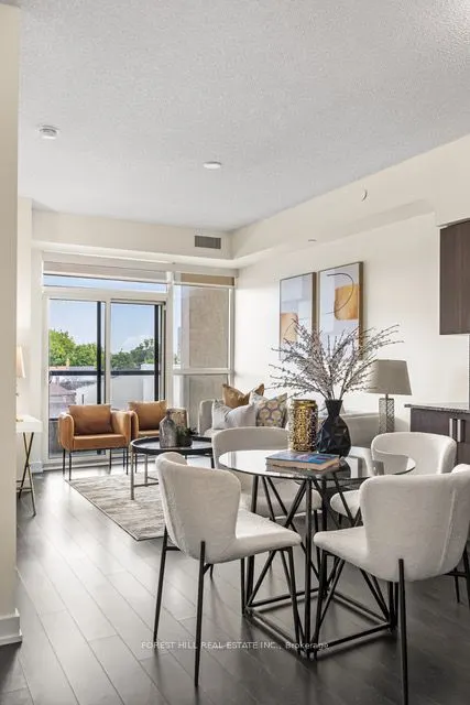 1603 Eglinton Avenue W, #319