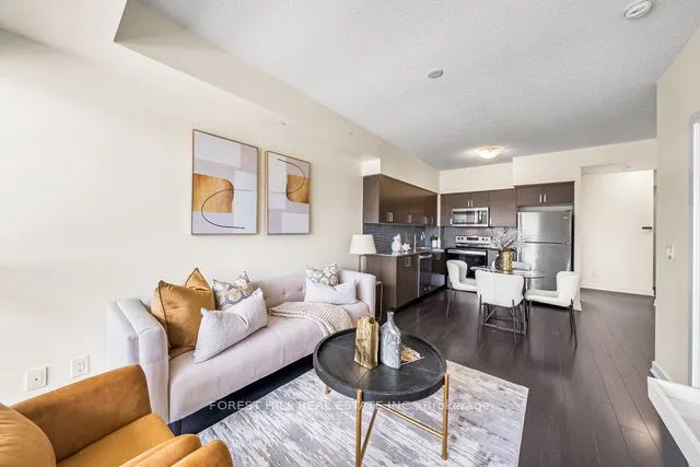 1603 Eglinton Avenue W, #319