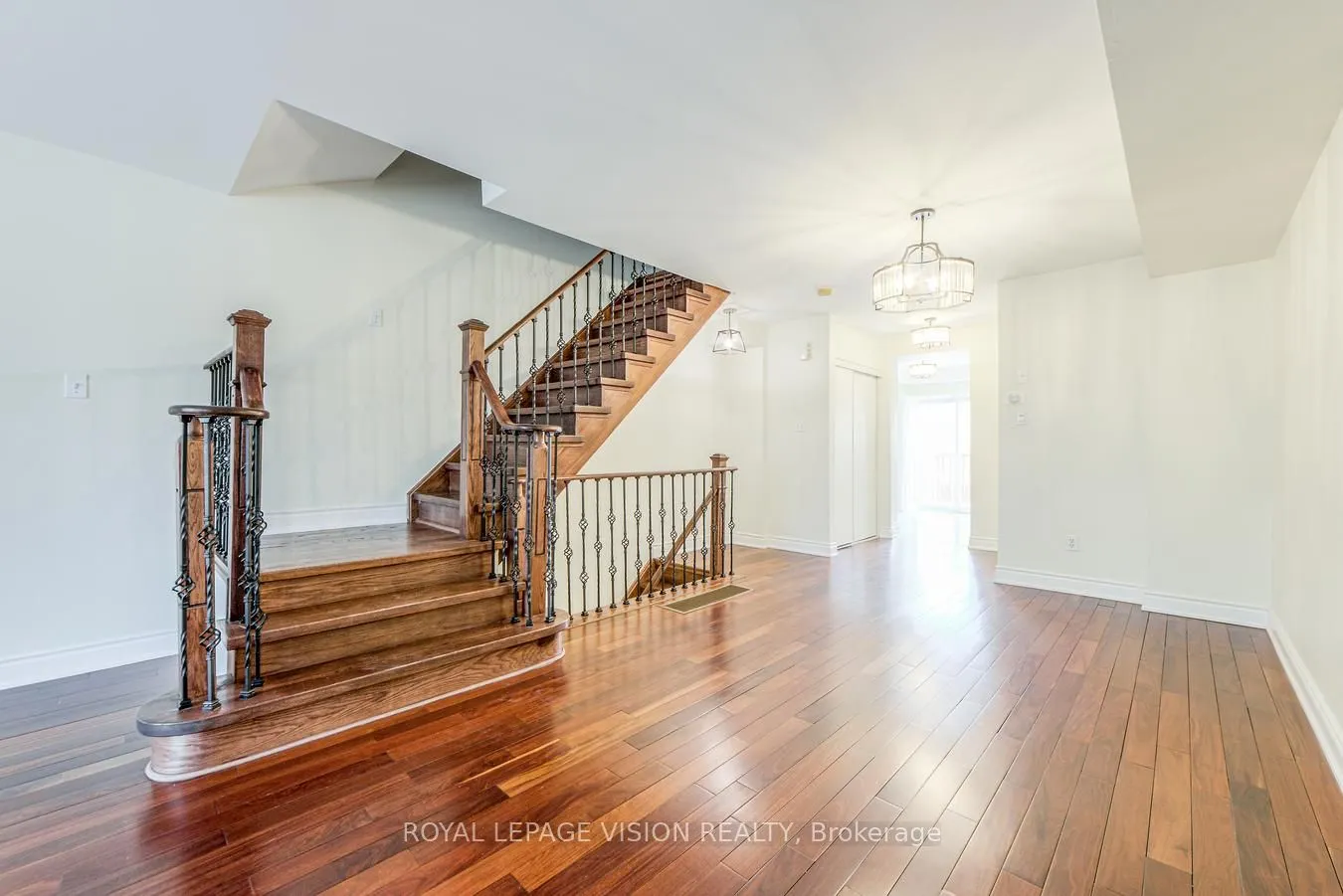 53 Hobson Avenue