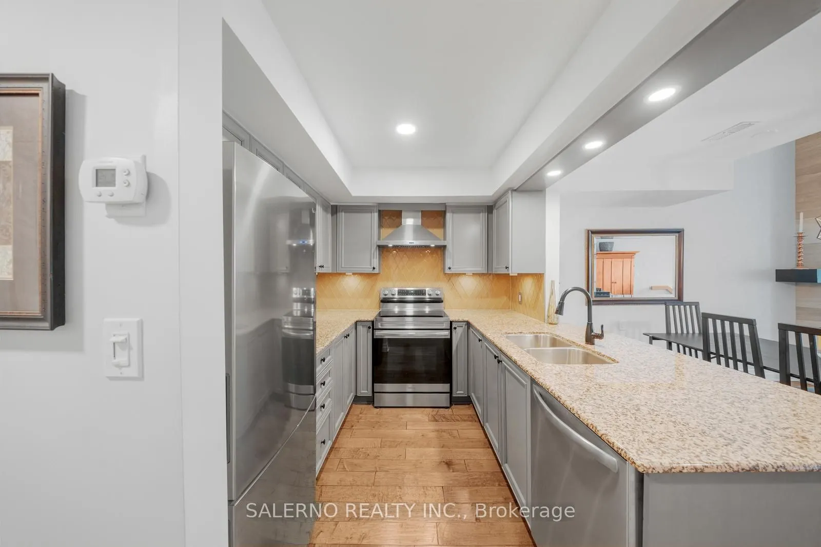 128 Aerodrome Crescent, #302