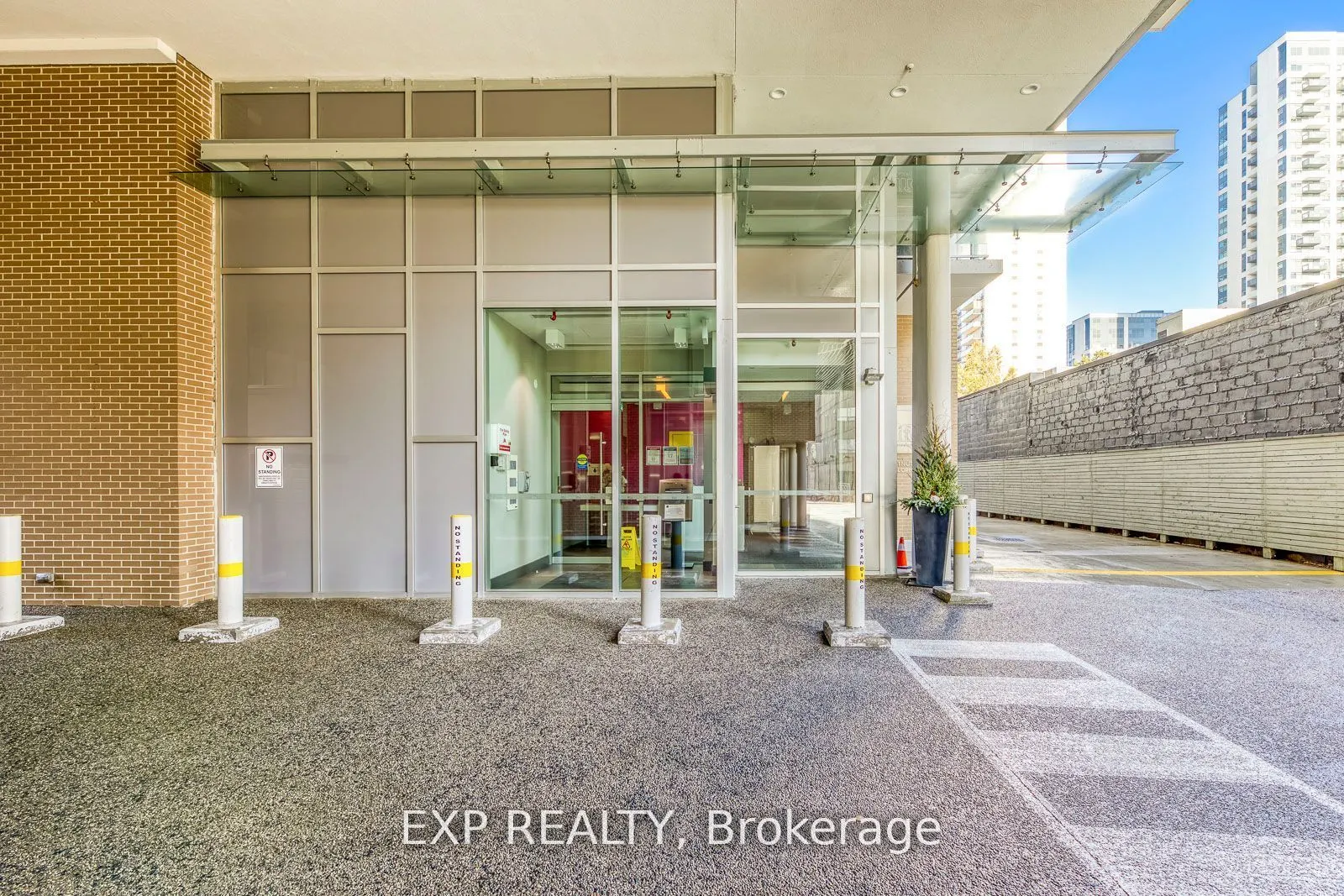 68 Merton Street, #610