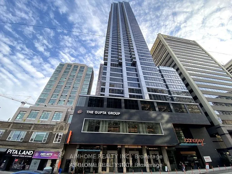 395 Bloor Street E, #3908
