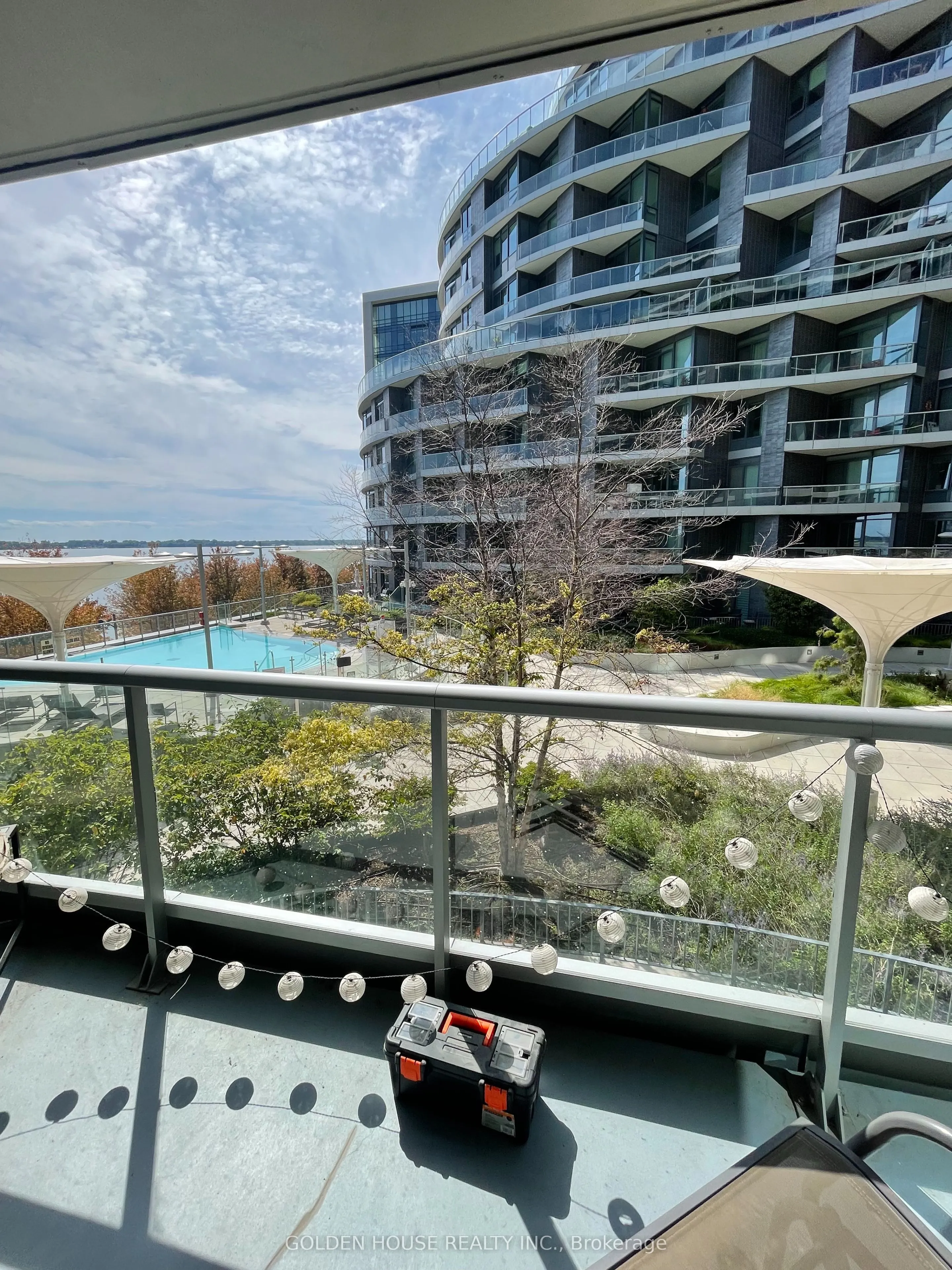 1 Edgewater Drive, #314