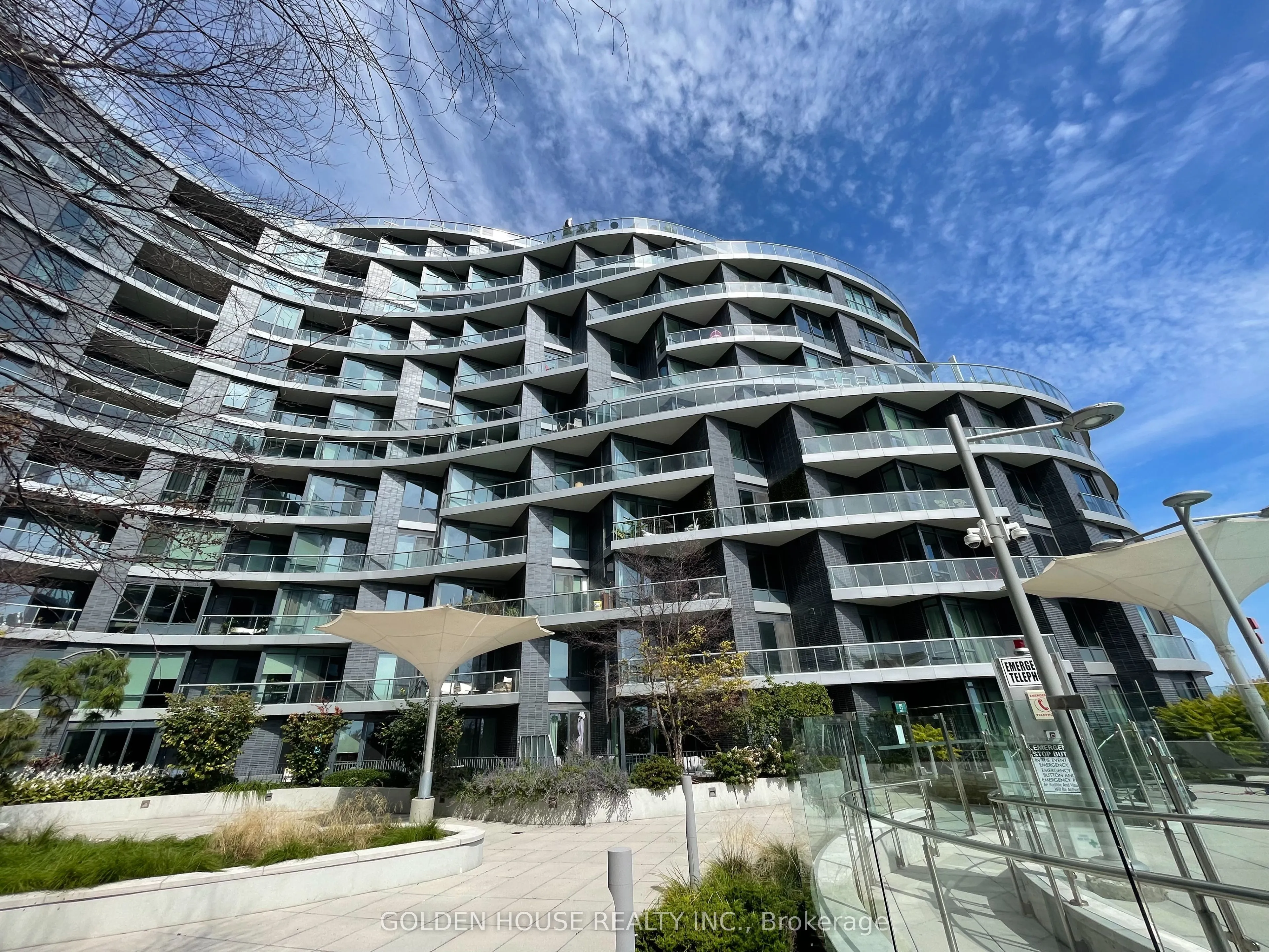 1 Edgewater Drive, #314