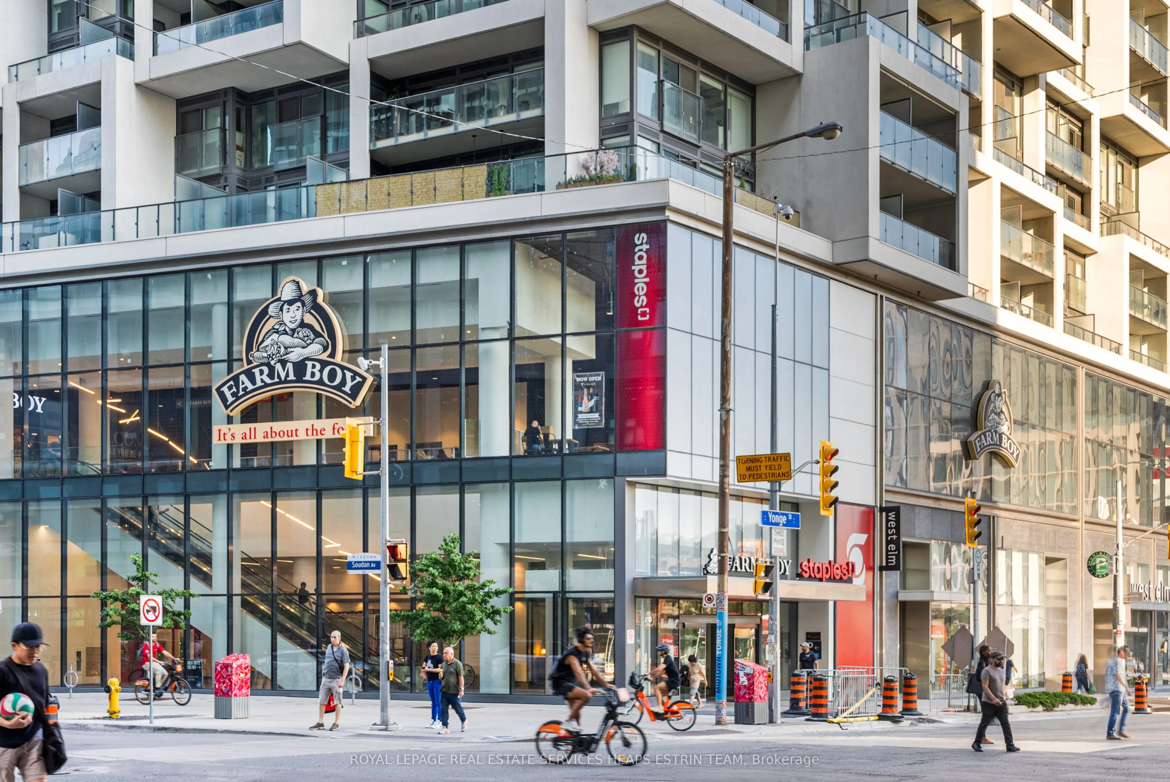 2181 Yonge Street, #409