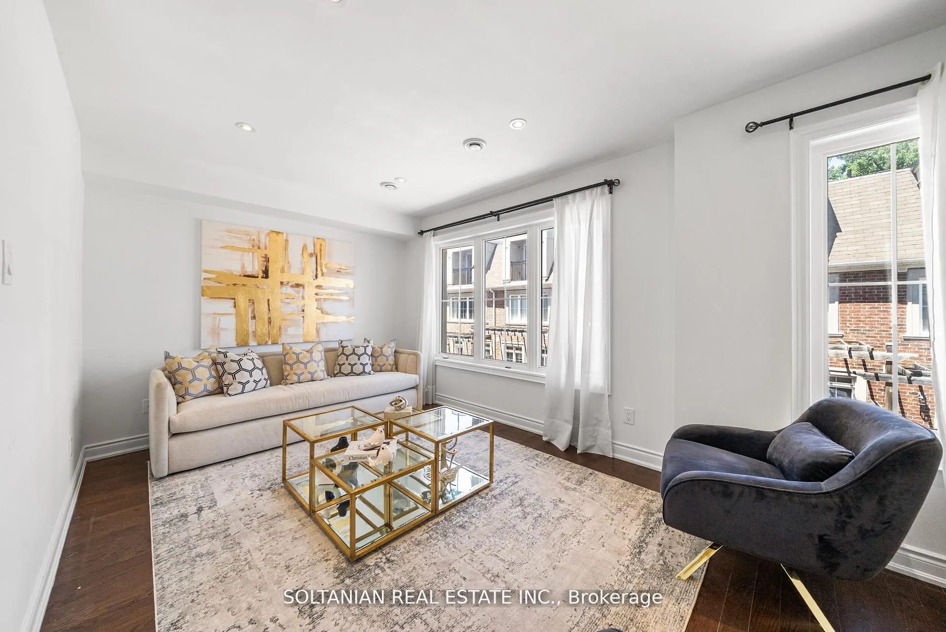 25 Slingsby Lane