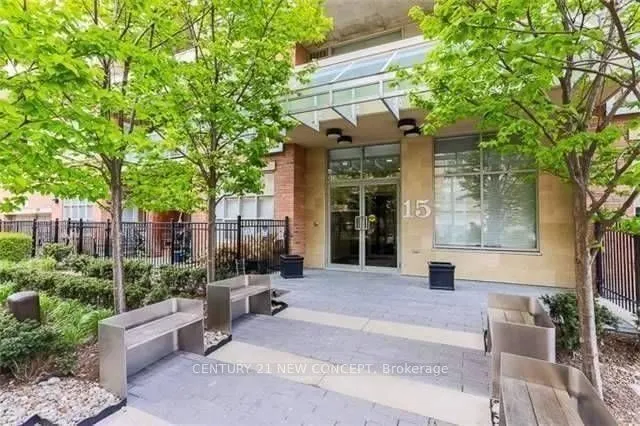 15 Stafford Street, #408