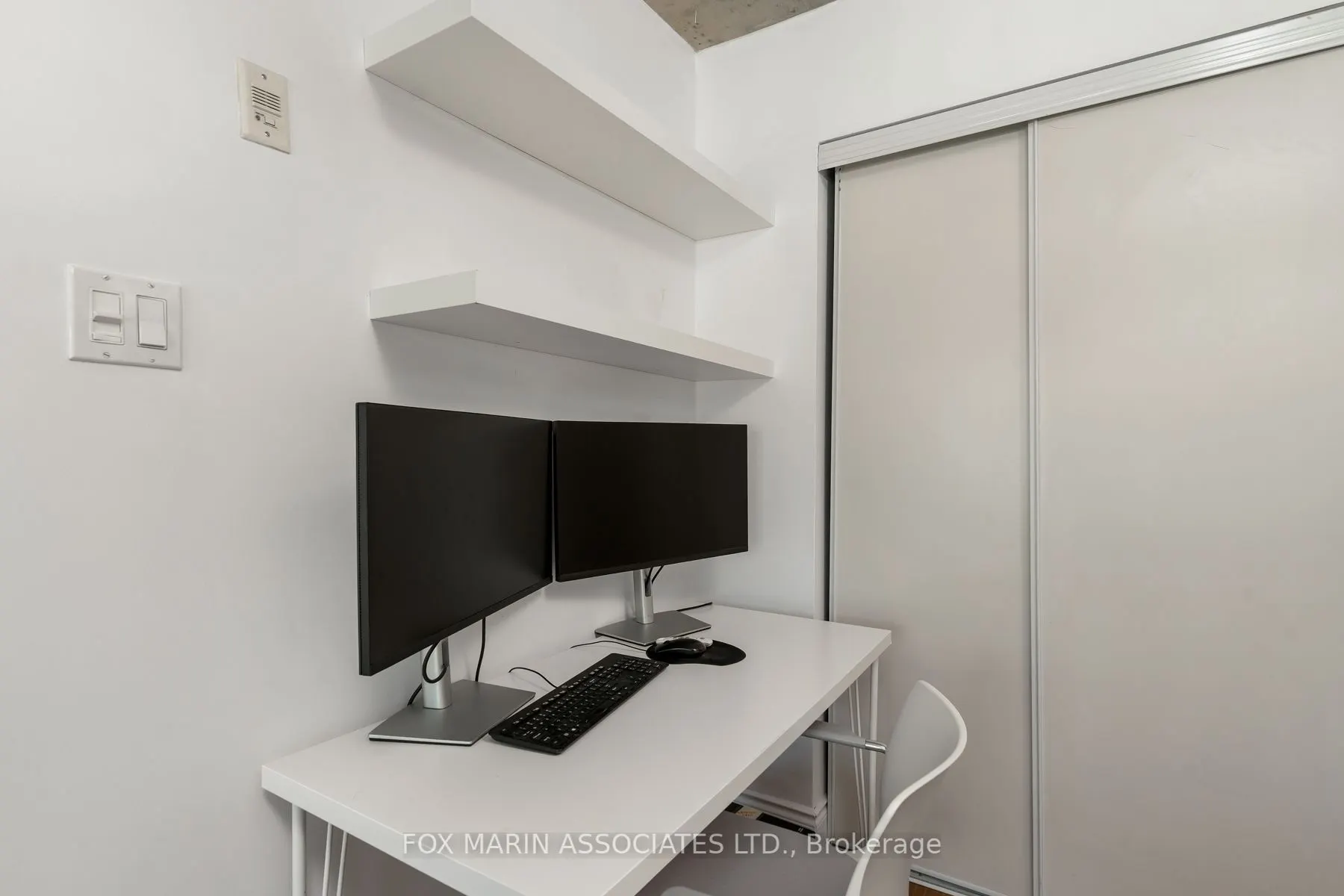 954 King Street W, #328
