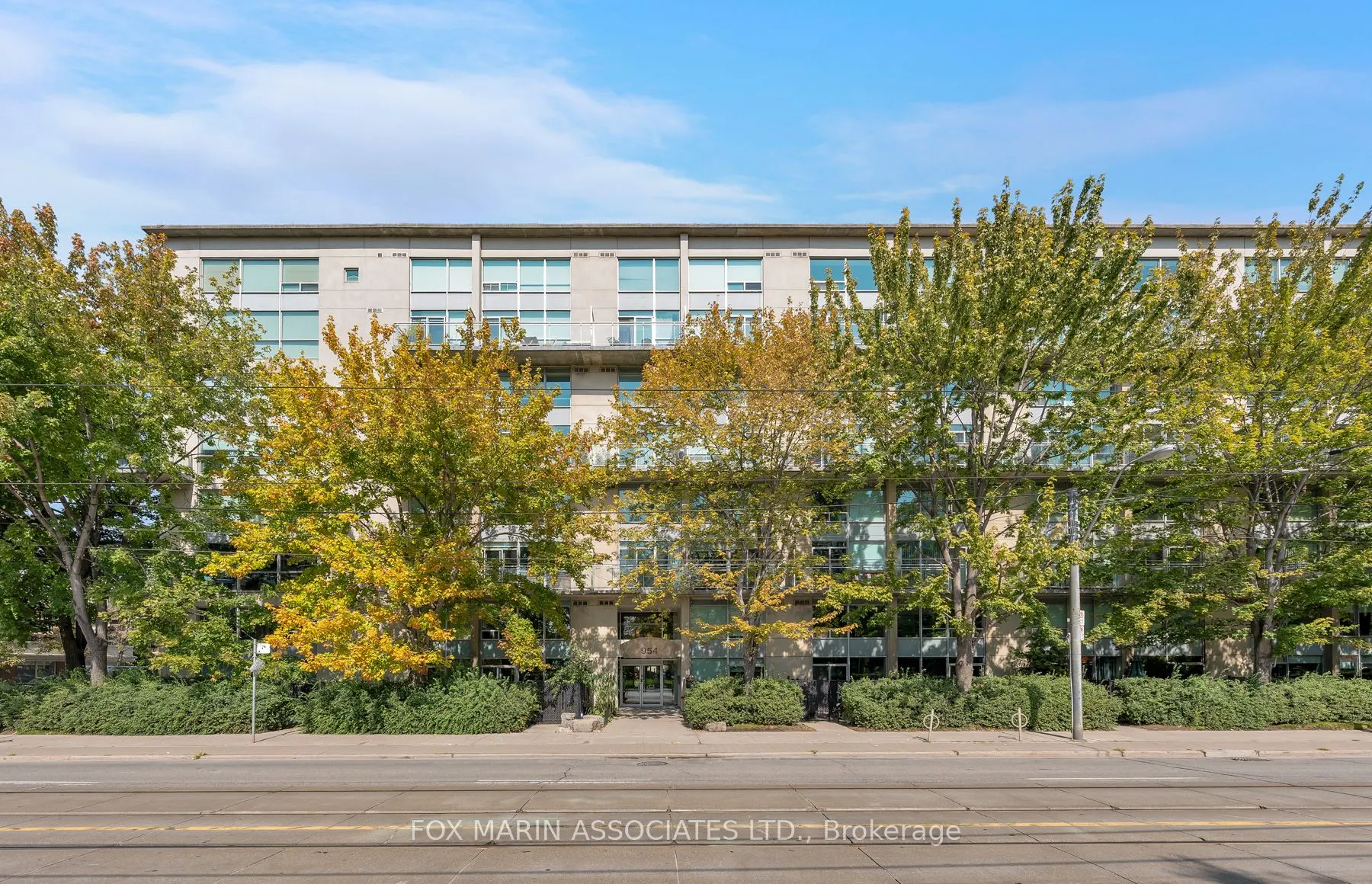 954 King Street W, #328
