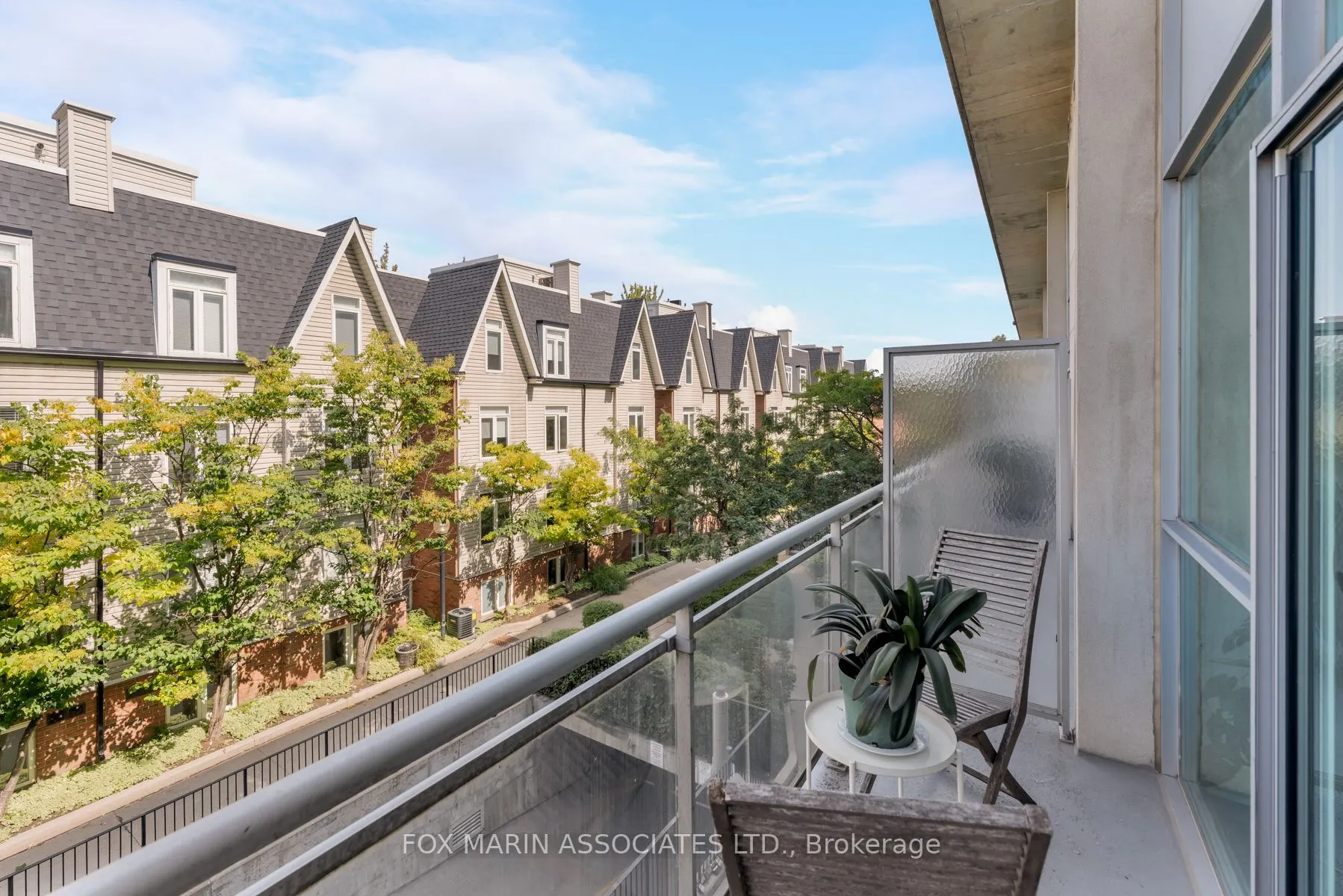 954 King Street W, #328