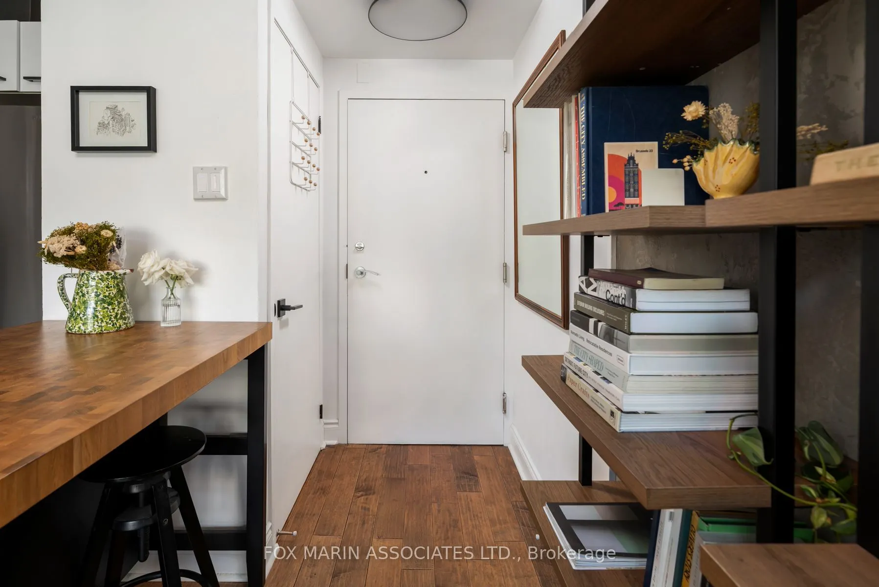 954 King Street W, #328